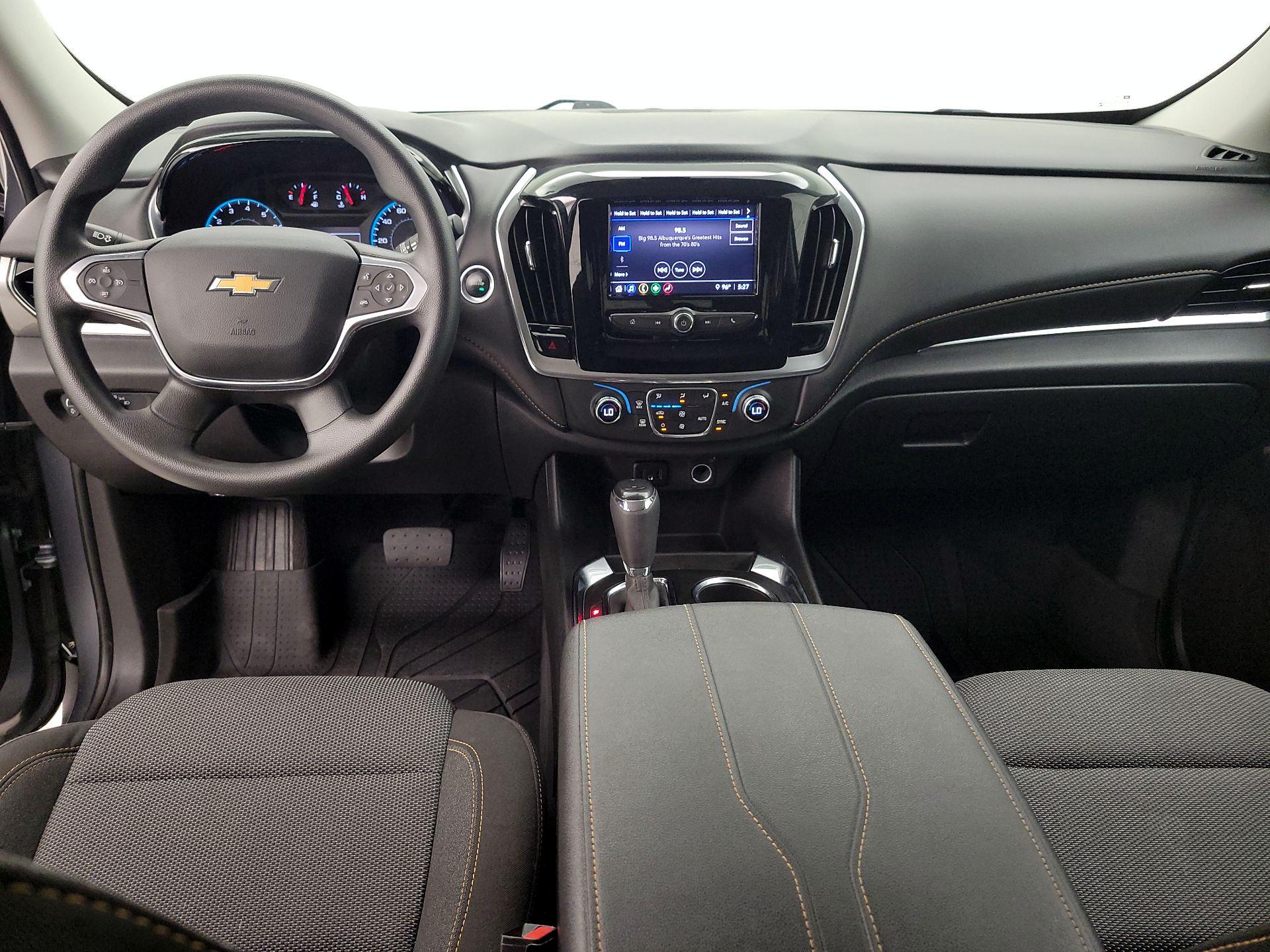 Thumbnail: 2020 Chevrolet Traverse - 9