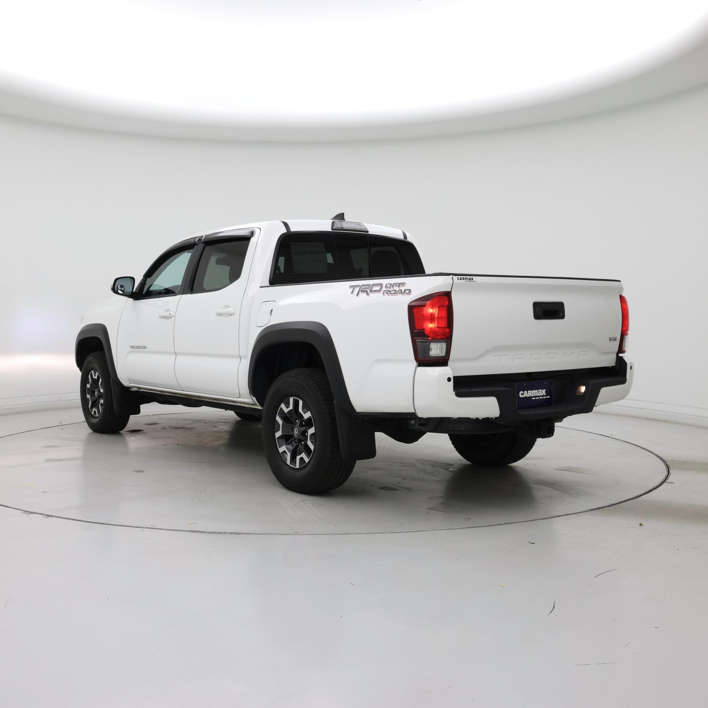 Thumbnail: 2018 Toyota Tacoma - 2