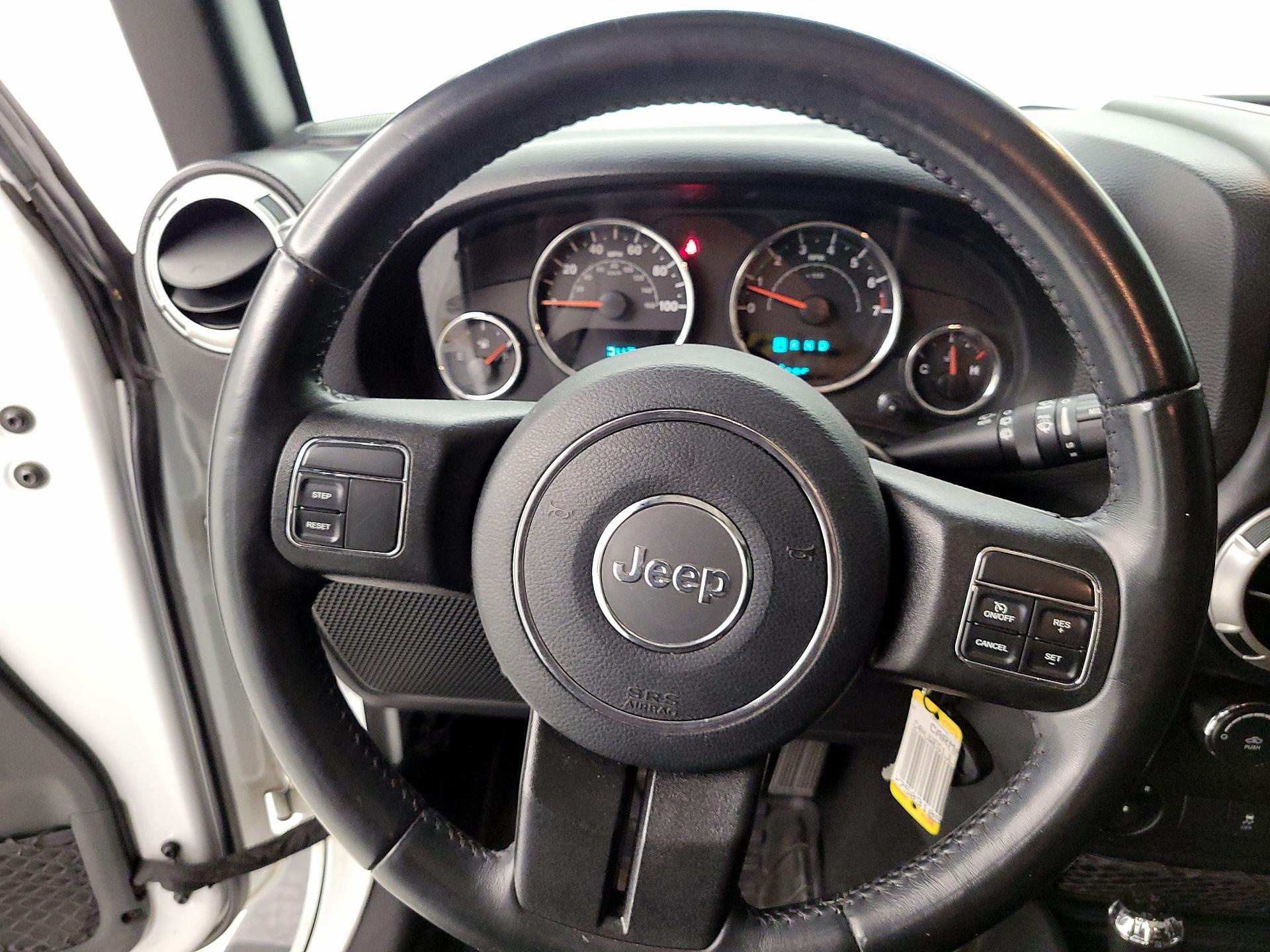 Thumbnail: 2018 Jeep Wrangler - 10