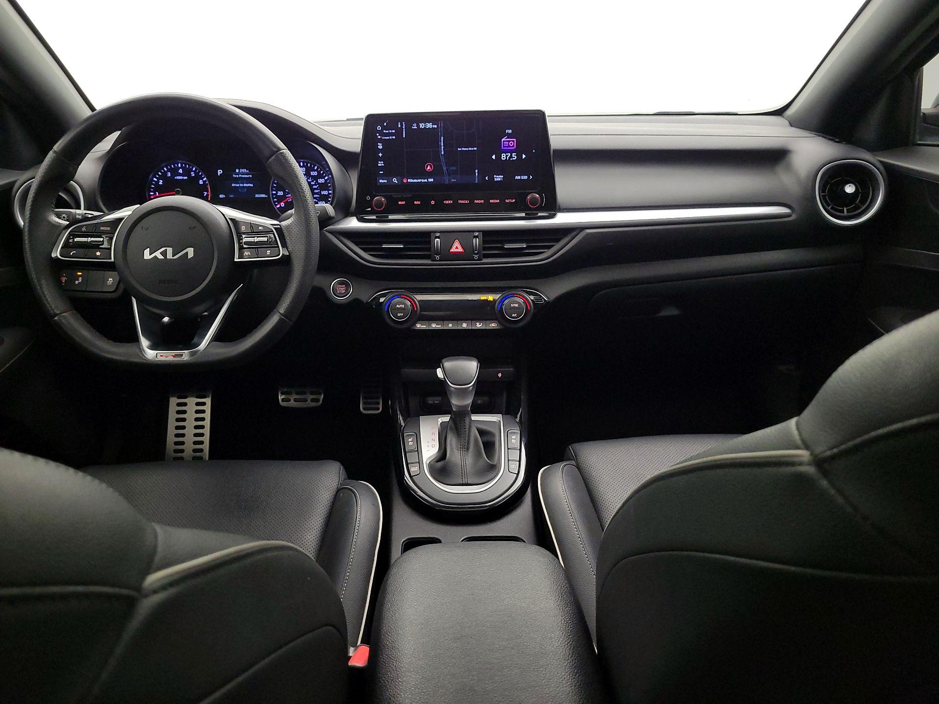 Thumbnail: 2023 Kia Forte - 9