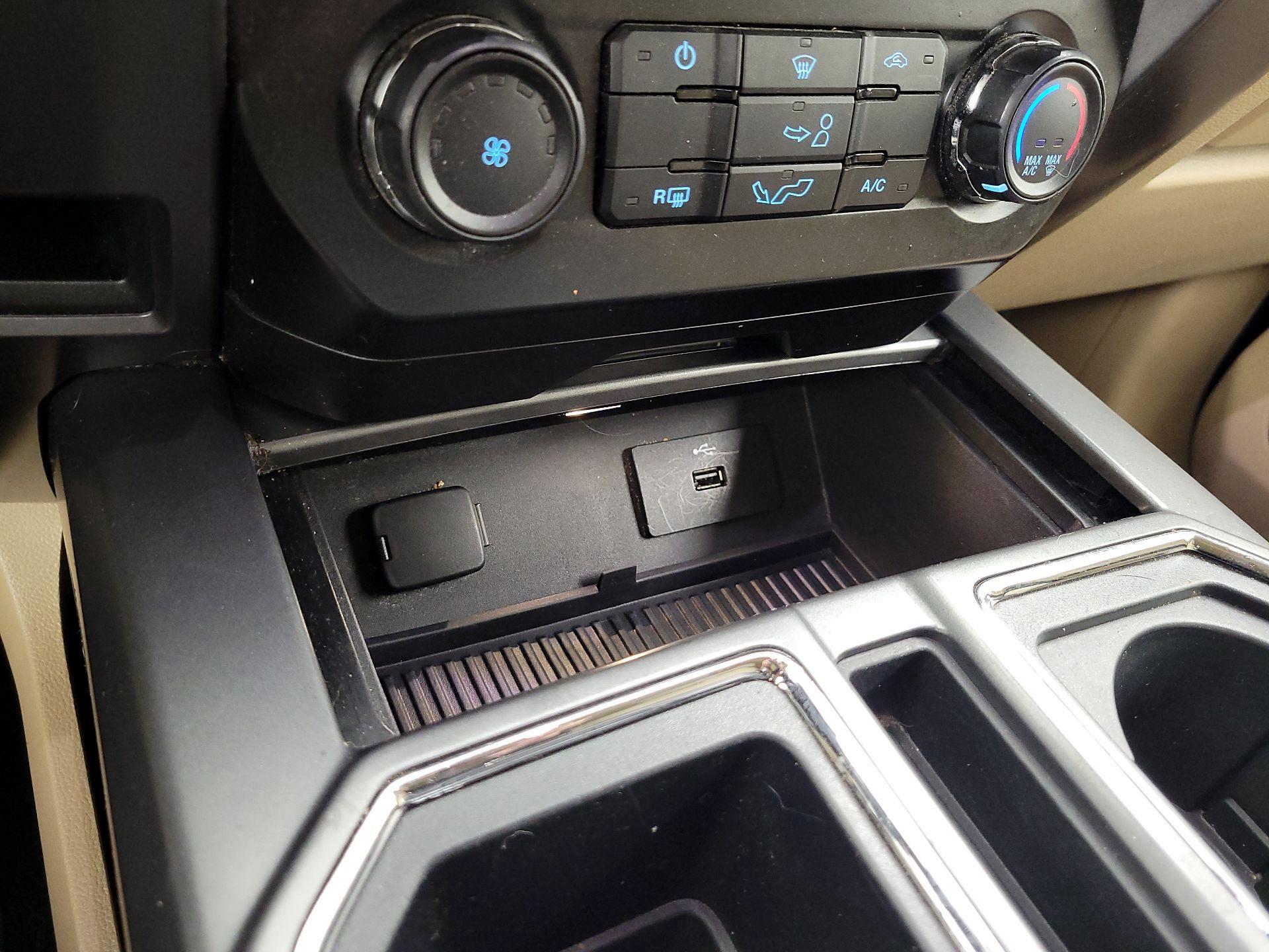 Thumbnail: 2016 Ford F-150 - 18
