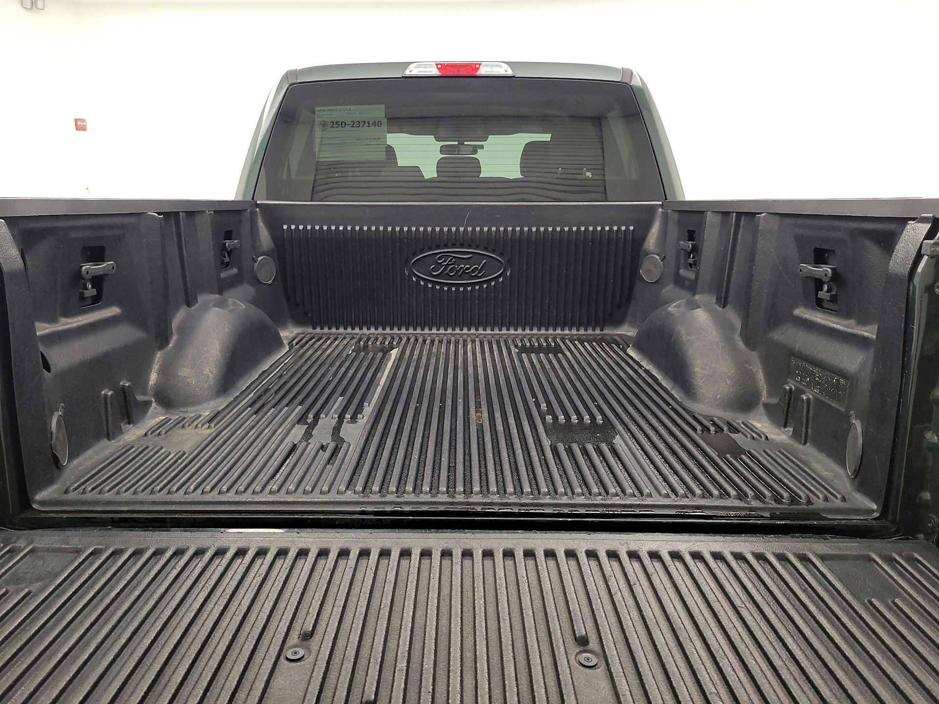 Thumbnail: 2016 Ford F-150 - 20