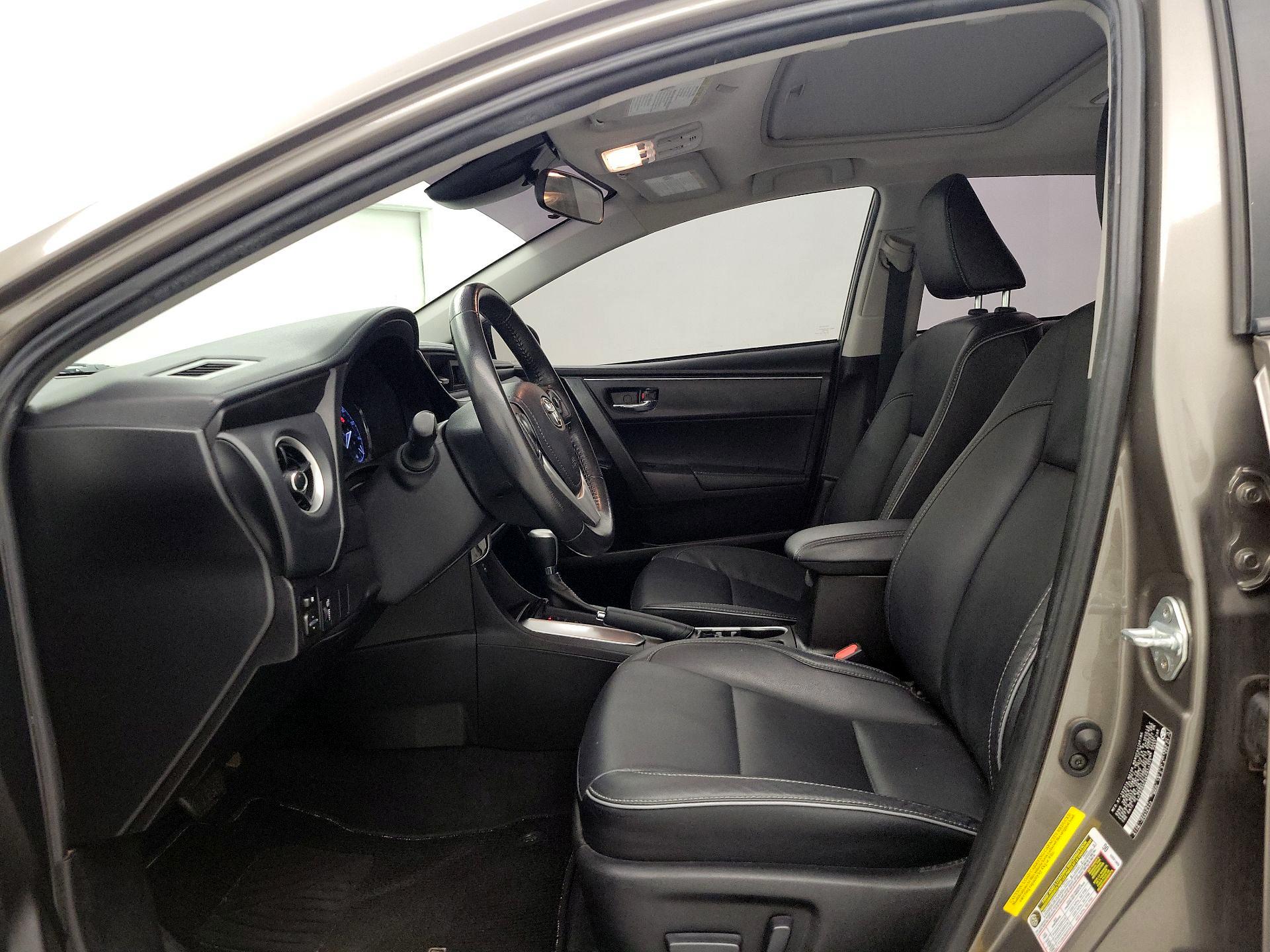 Thumbnail: 2019 Toyota Corolla - 9