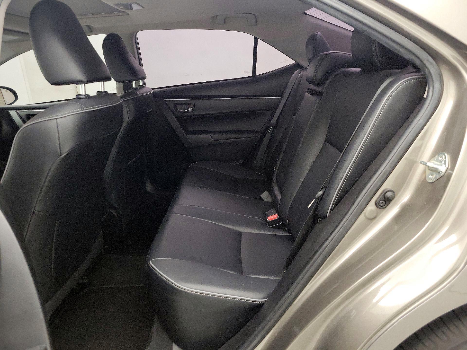 Thumbnail: 2019 Toyota Corolla - 18