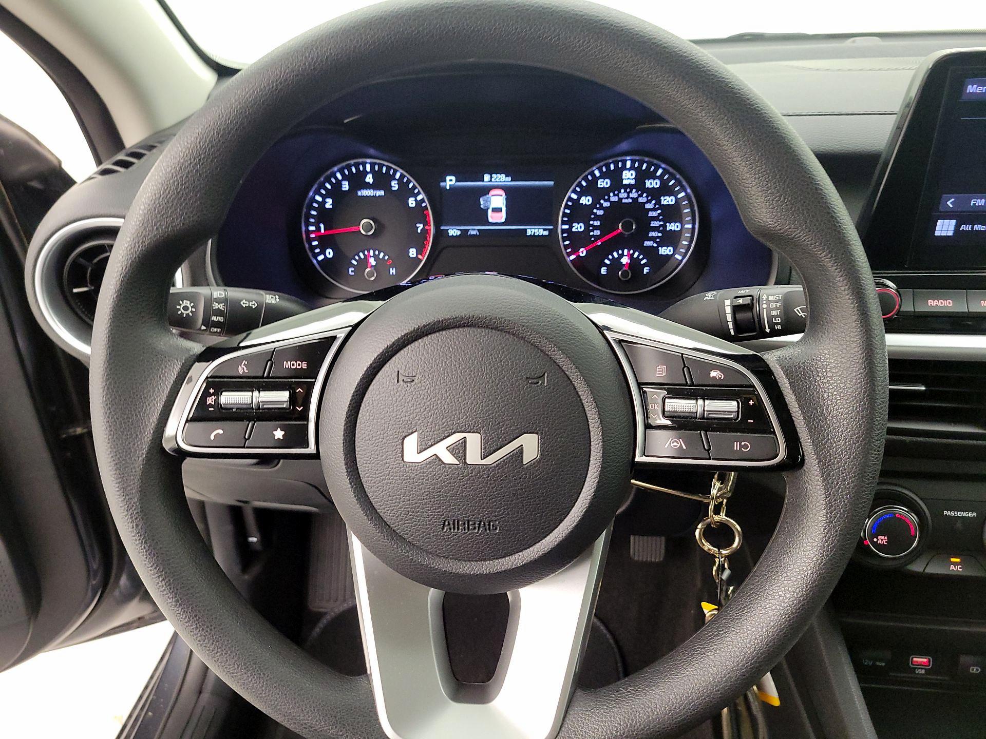 Thumbnail: 2024 Kia Forte - 10