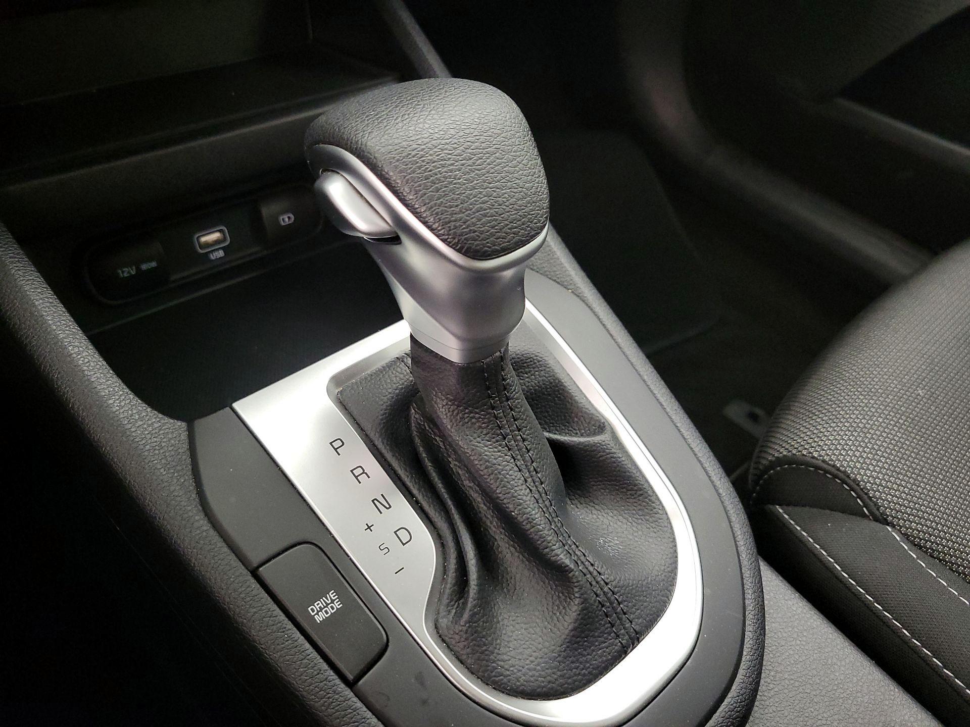 Thumbnail: 2024 Kia Forte - 17