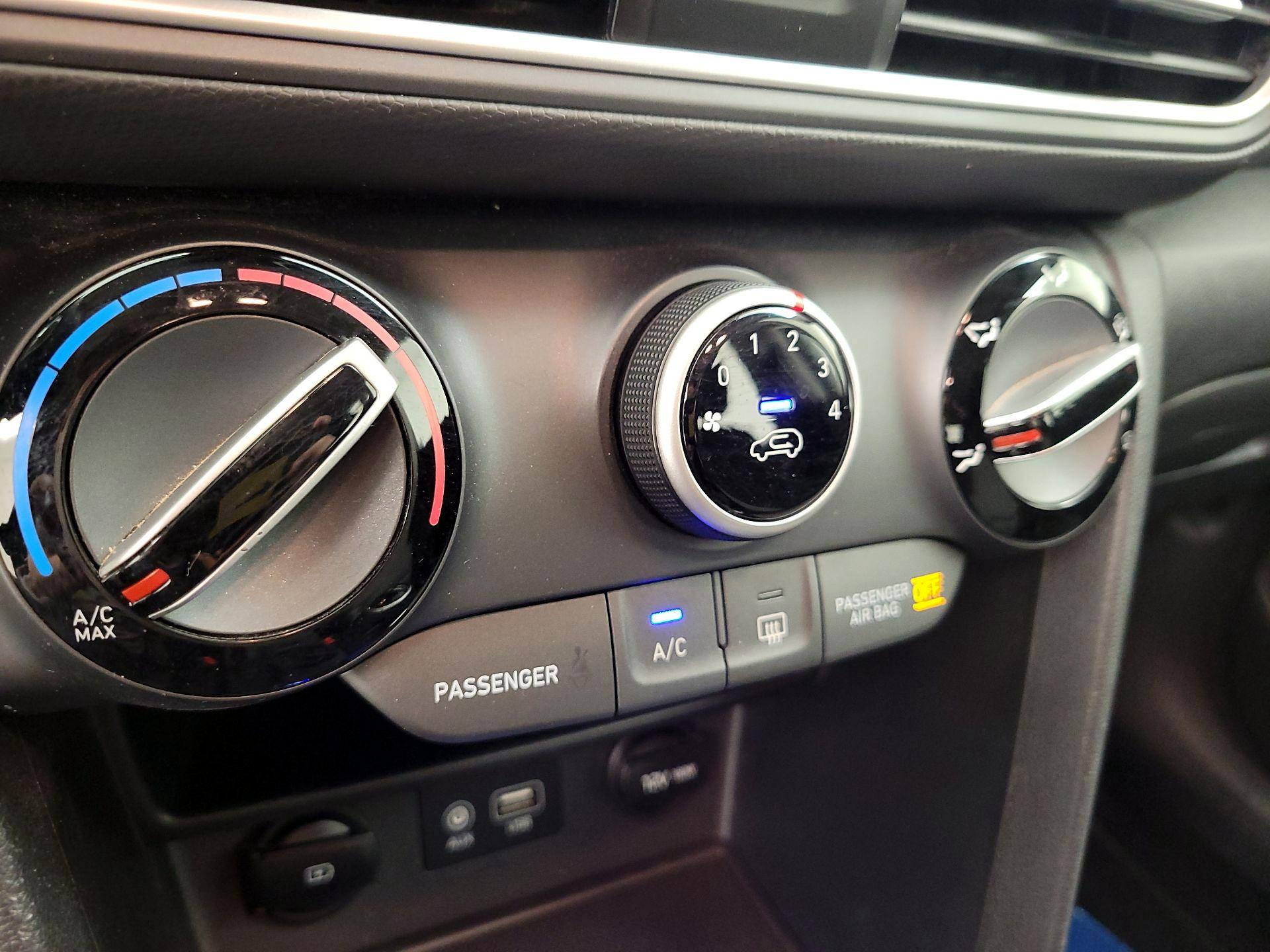 Thumbnail: 2019 Hyundai Kona - 16