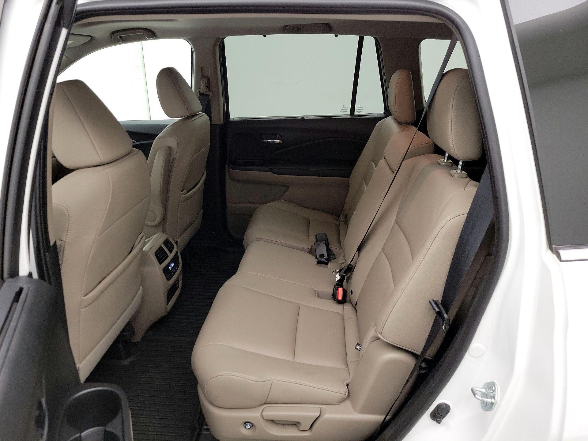 Thumbnail: 2021 Honda Pilot - 20