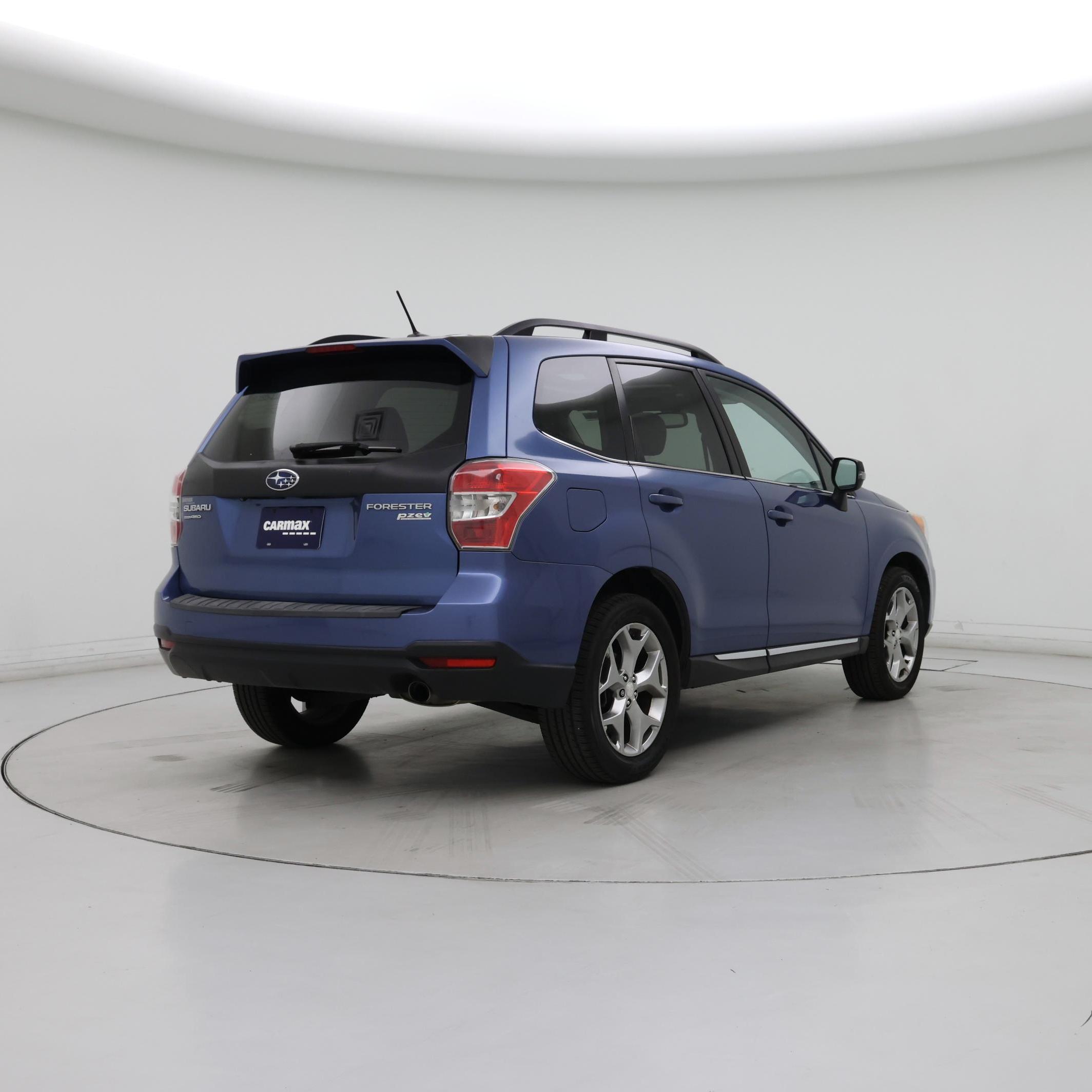 Thumbnail: 2015 Subaru Forester - 8