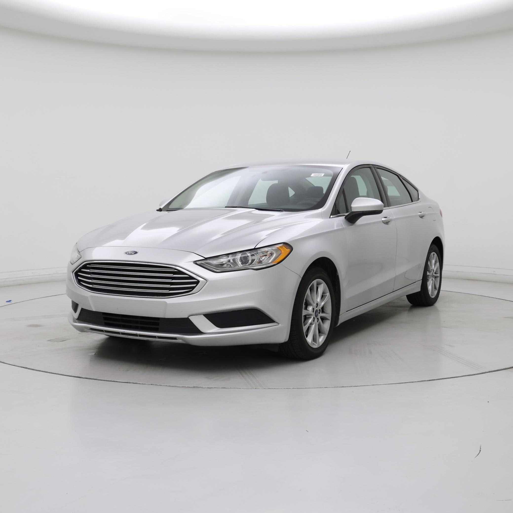 Thumbnail: 2017 Ford Fusion - 4