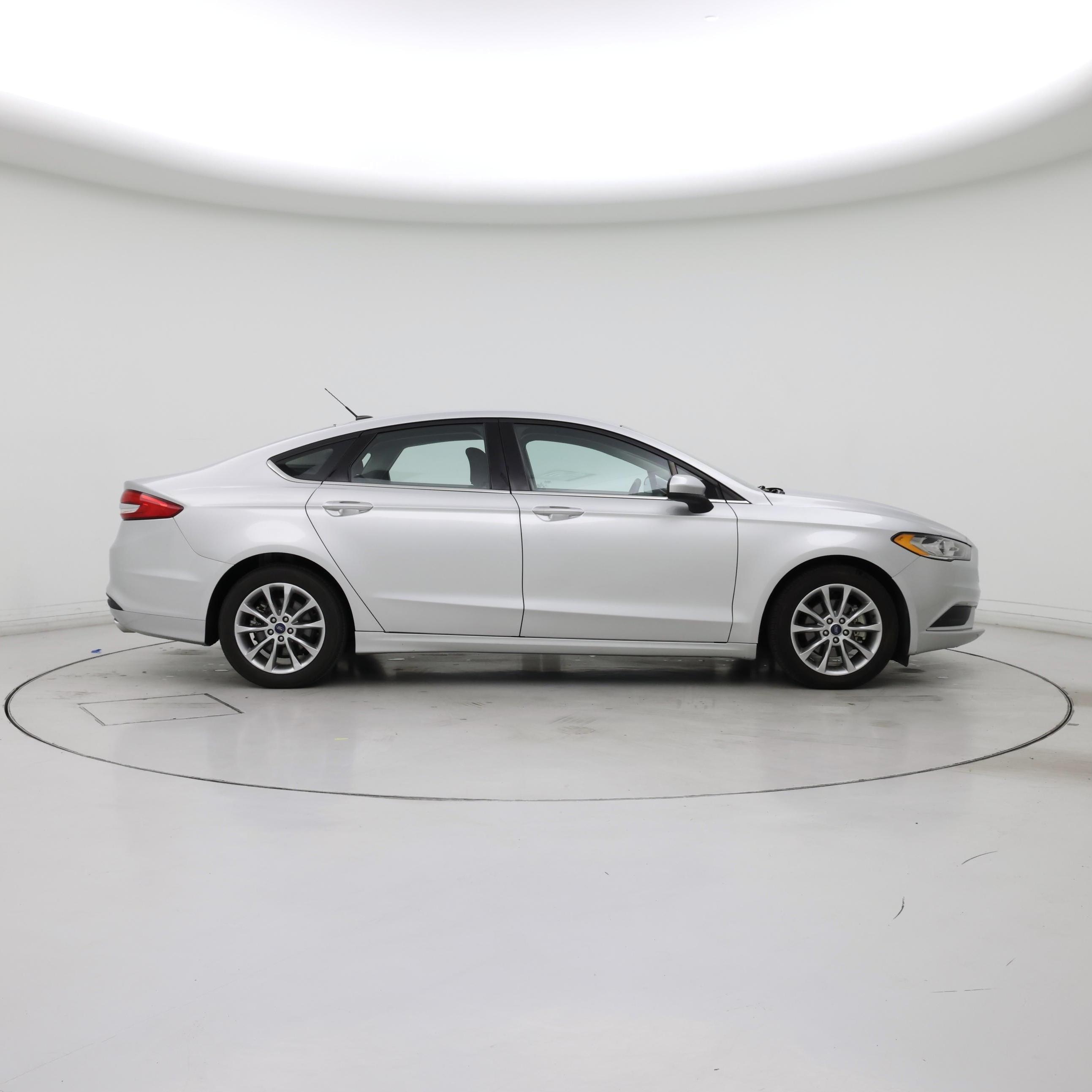 Thumbnail: 2017 Ford Fusion - 7