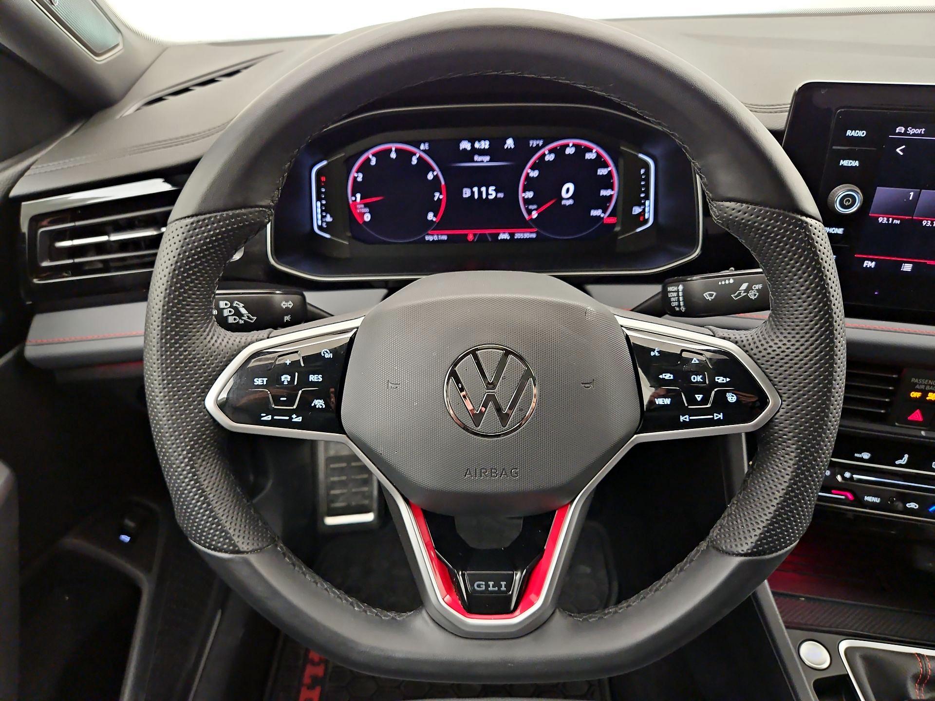 Thumbnail: 2025 Volkswagen Jetta - 10