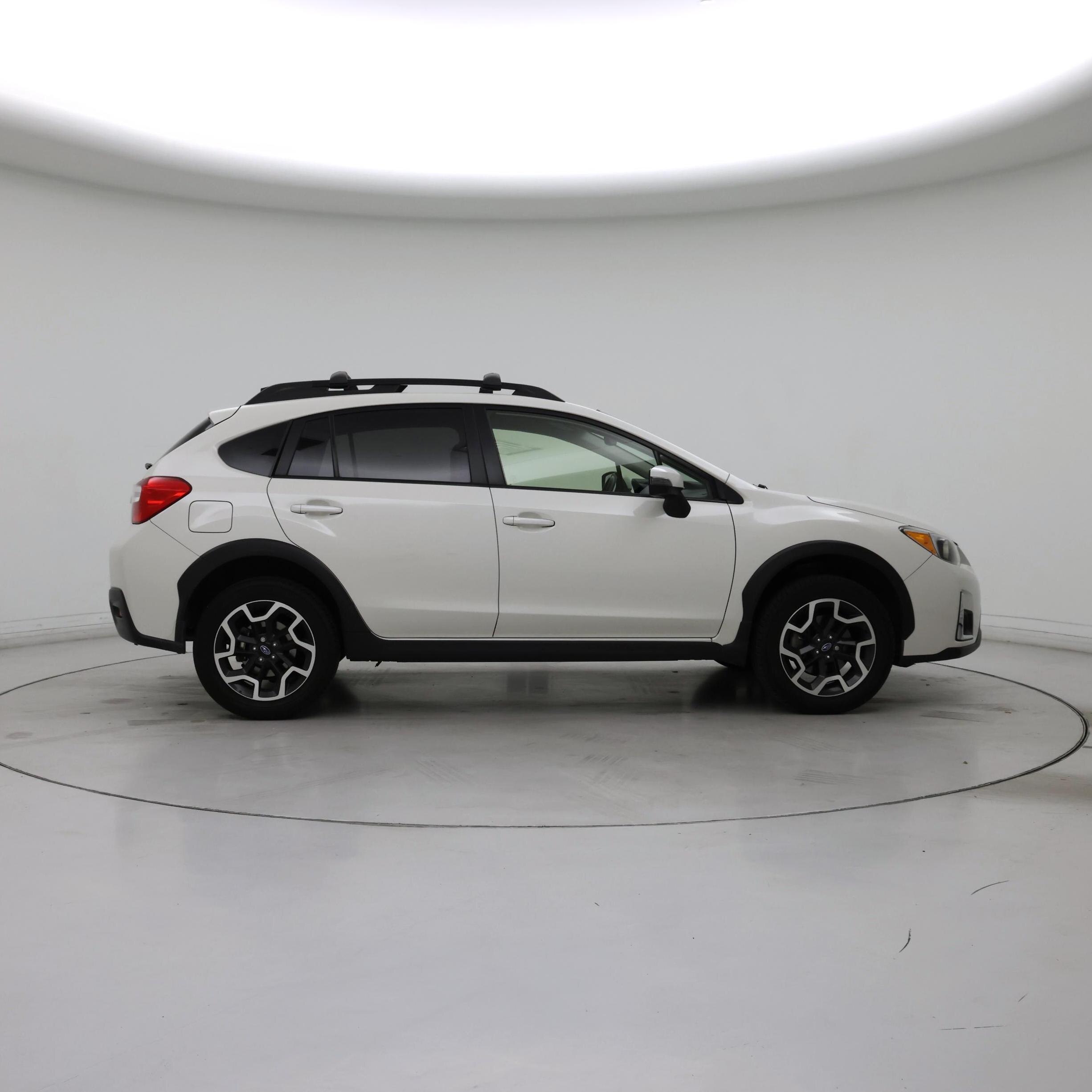 Thumbnail: 2016 Subaru XV Crosstrek - 7