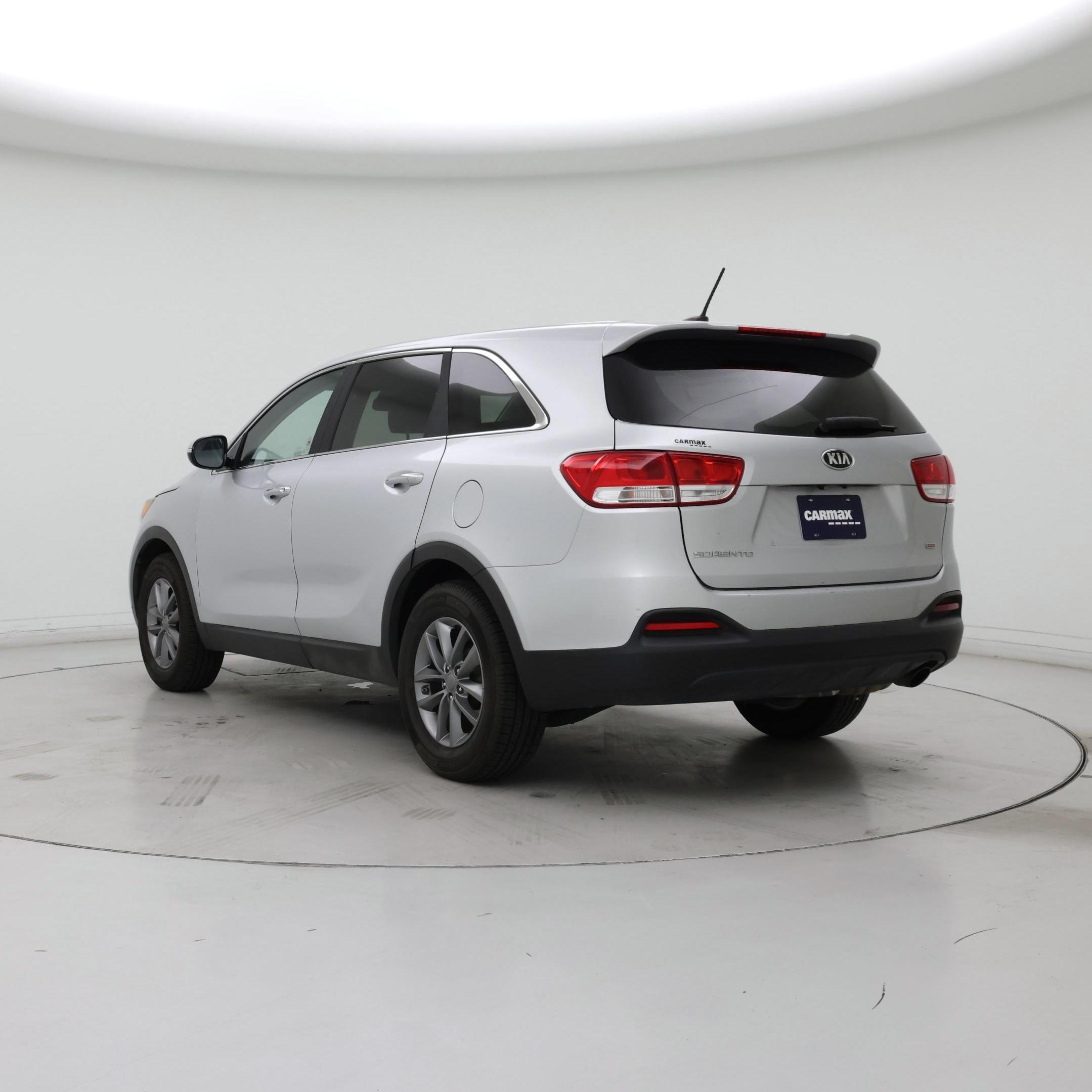 Thumbnail: 2018 Kia Sorento - 2
