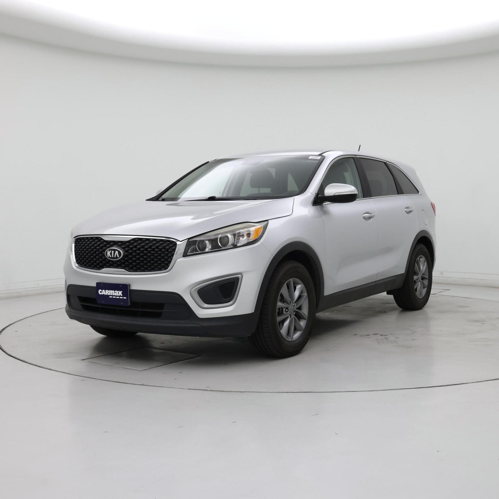 Thumbnail: 2018 Kia Sorento - 4