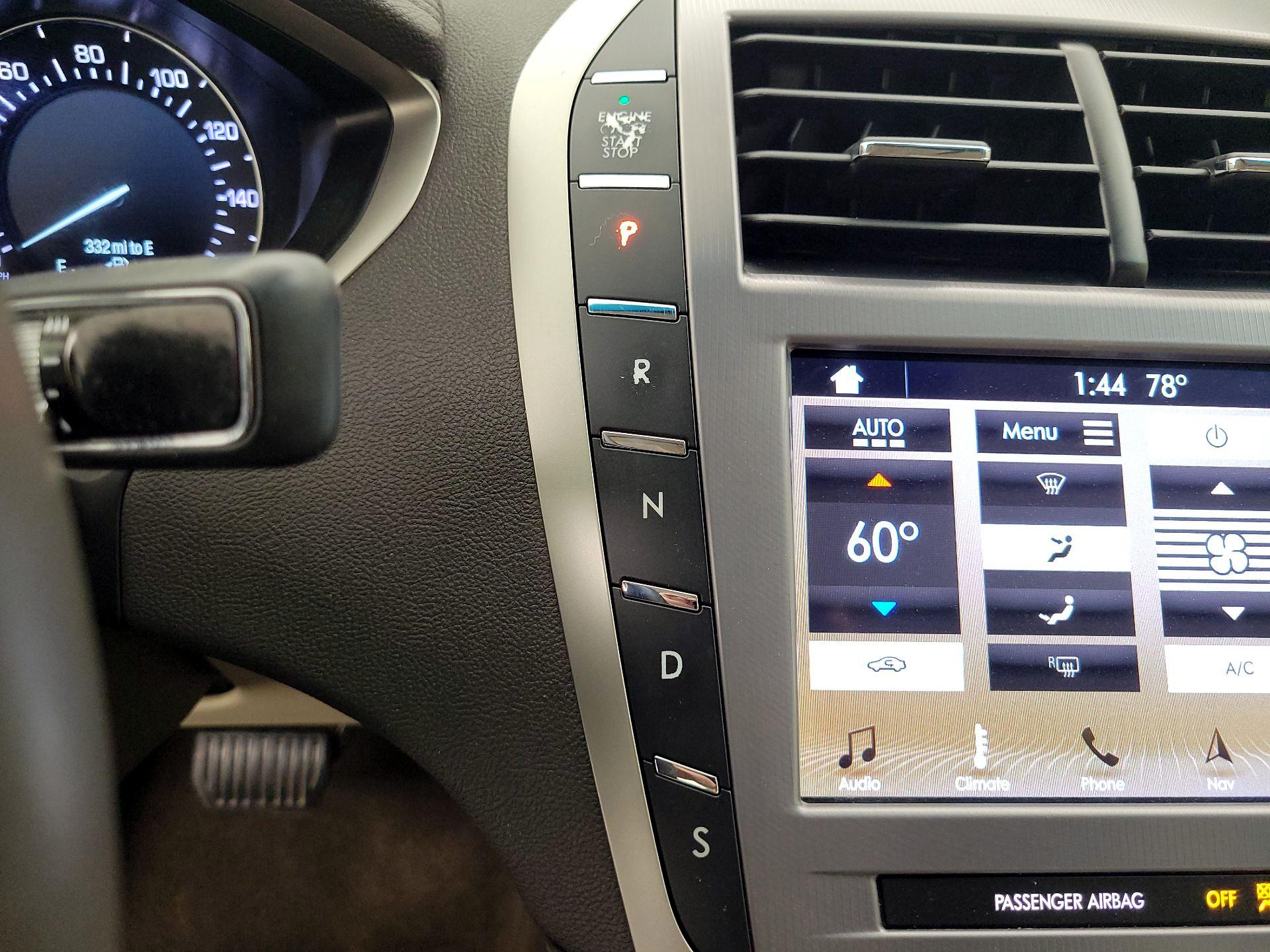 Thumbnail: 2019 Lincoln MKZ - 18