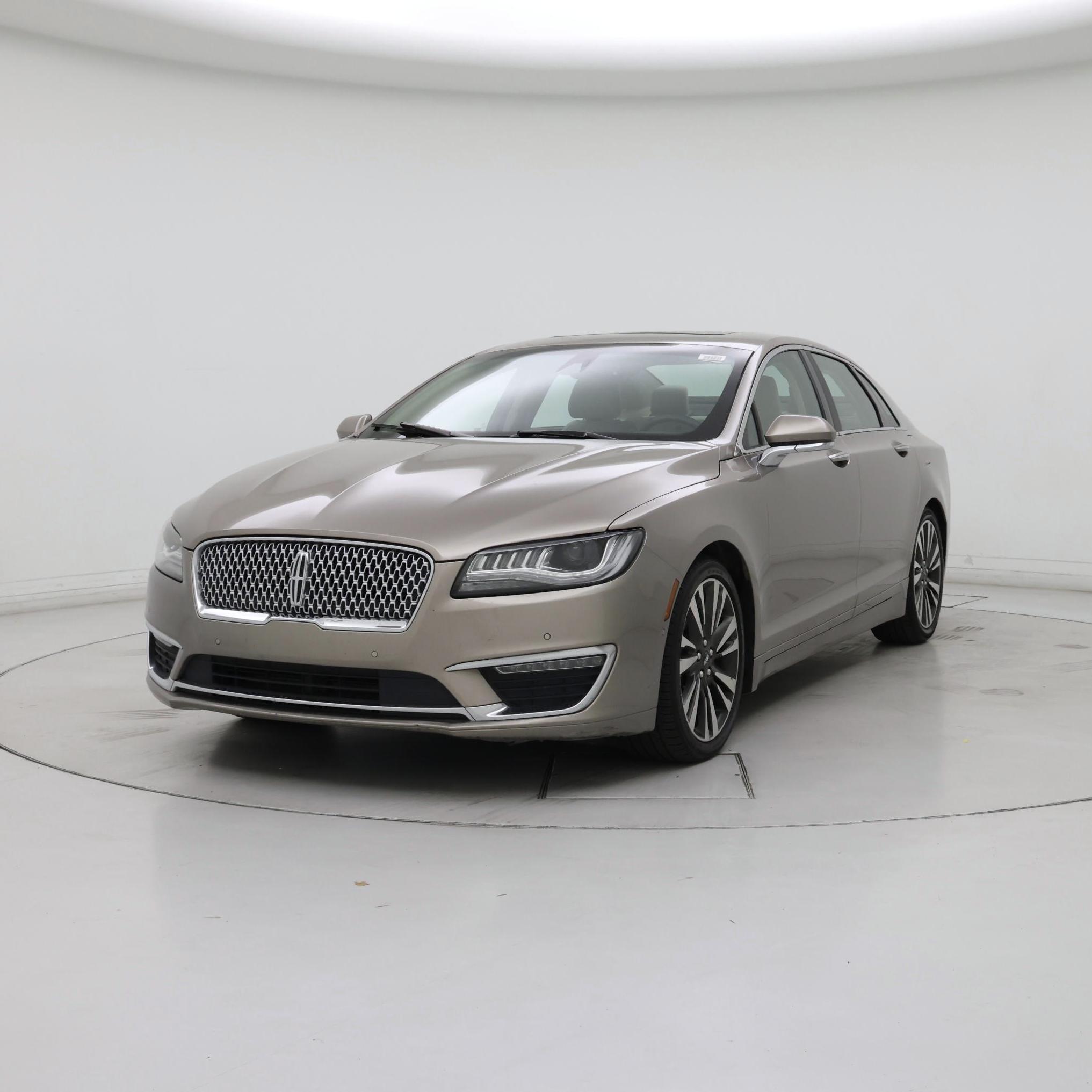 Thumbnail: 2019 Lincoln MKZ - 4