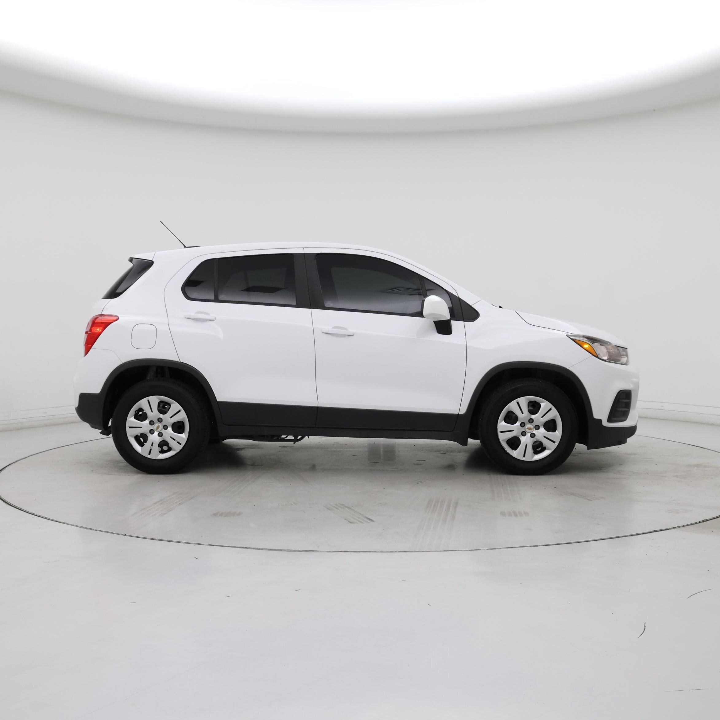 Thumbnail: 2017 Chevrolet Trax - 7