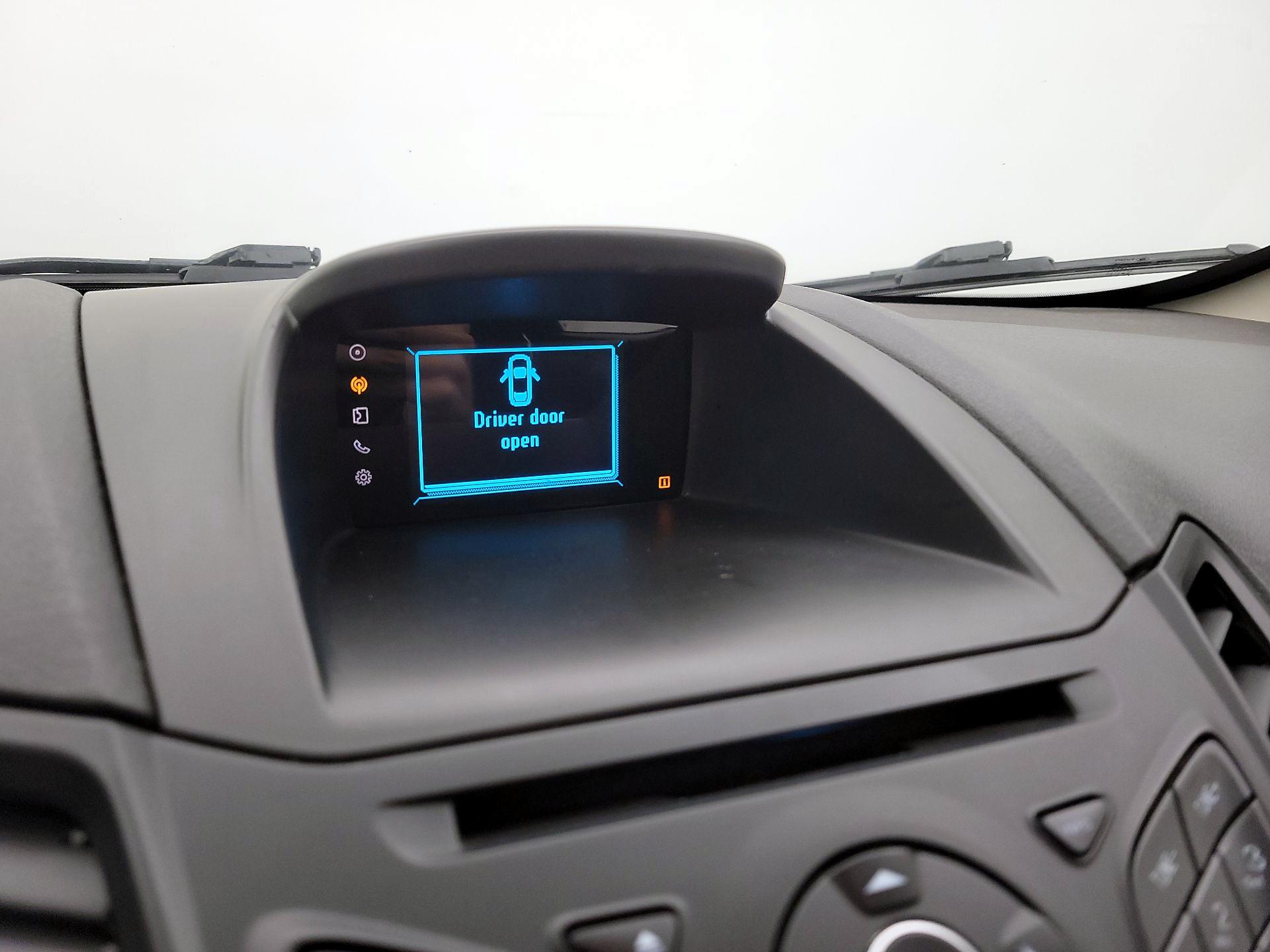 Thumbnail: 2016 Ford Fiesta - 14