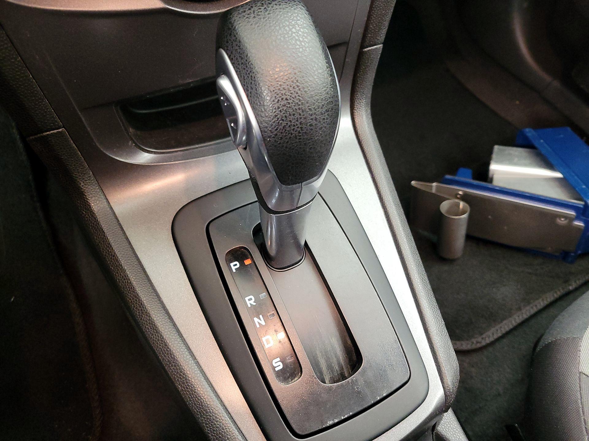 Thumbnail: 2016 Ford Fiesta - 16