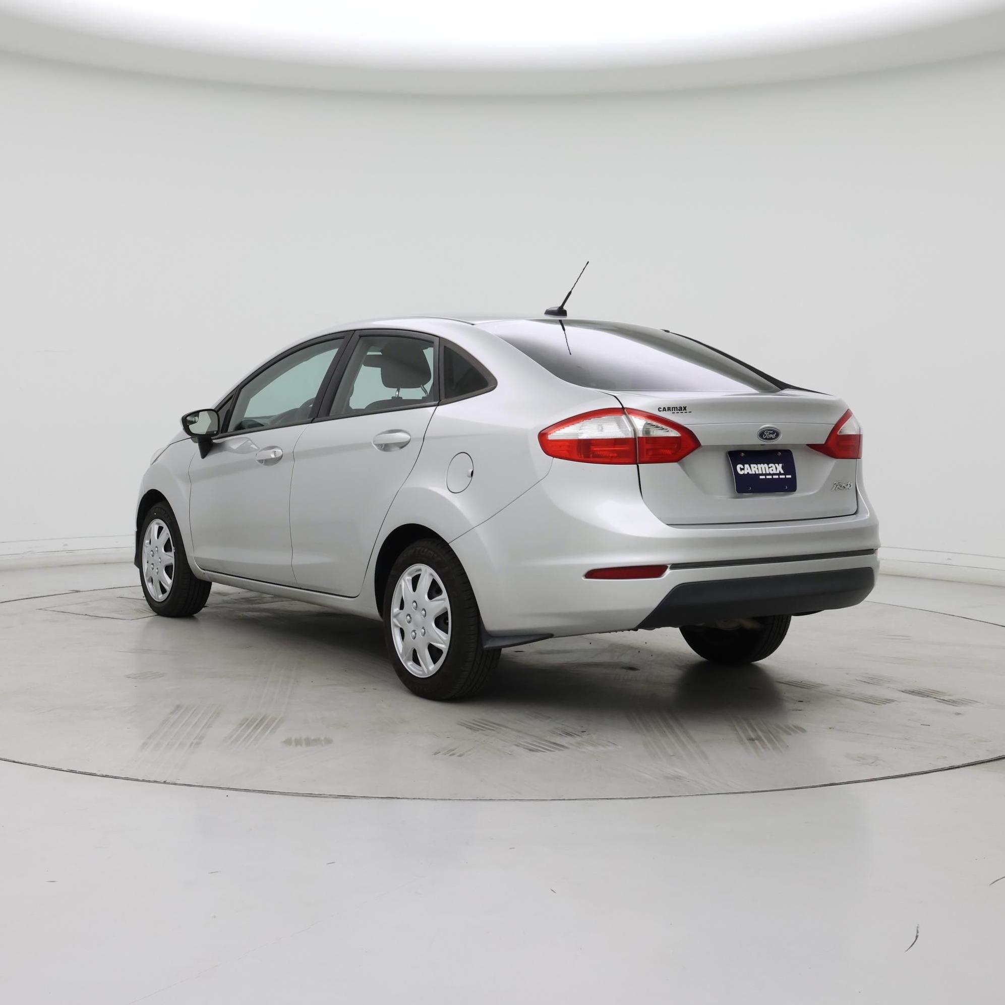 Thumbnail: 2016 Ford Fiesta - 2