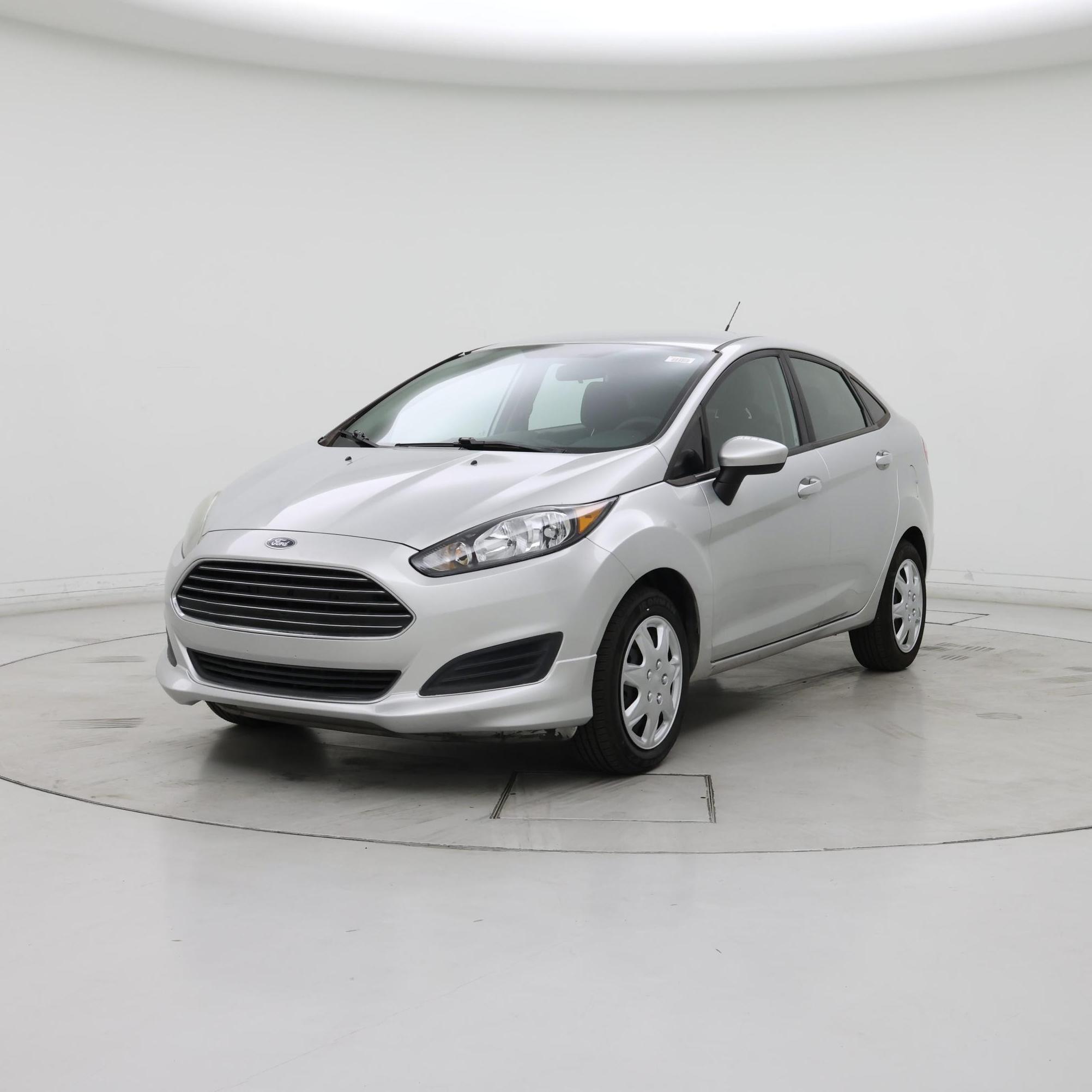 Thumbnail: 2016 Ford Fiesta - 4