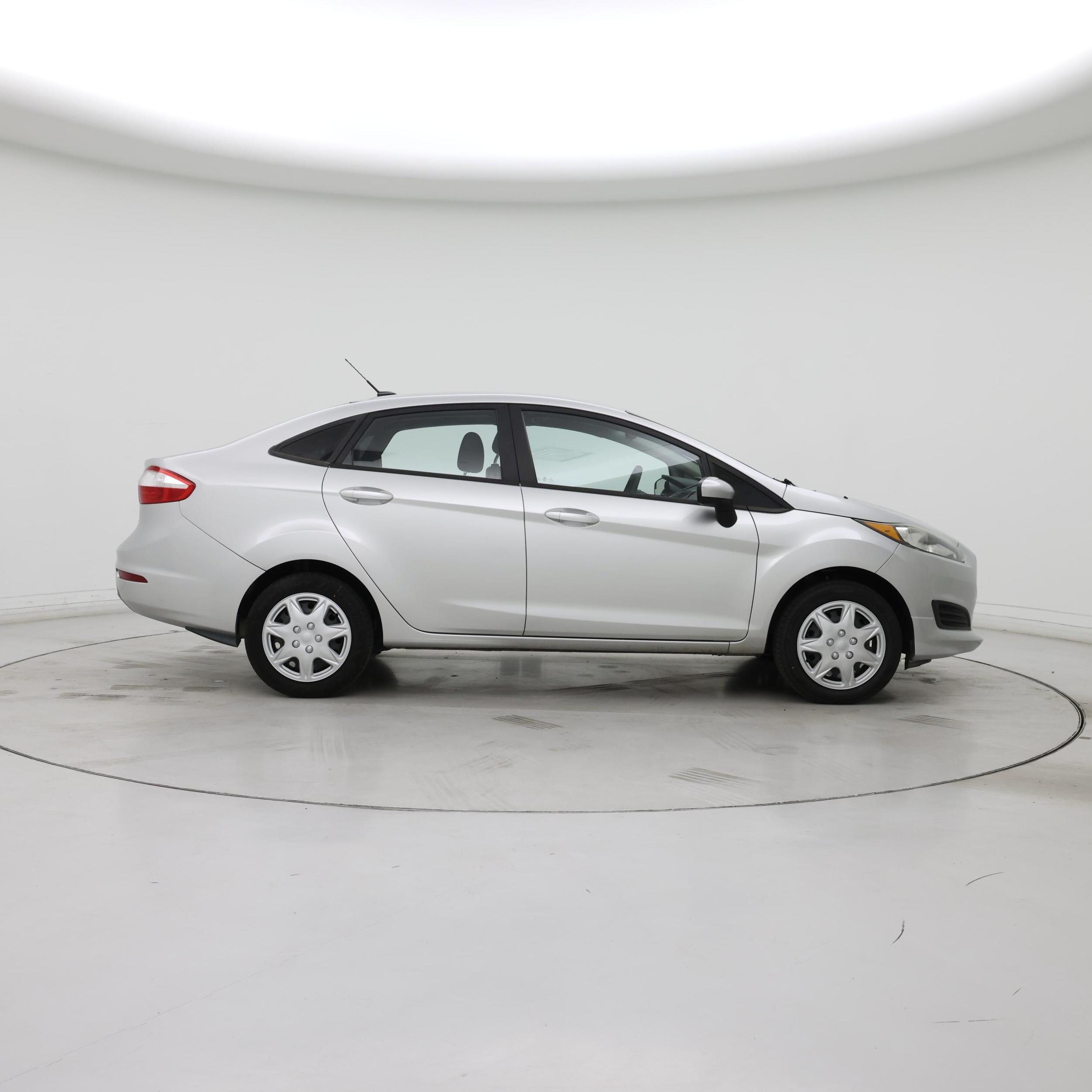 Thumbnail: 2016 Ford Fiesta - 7