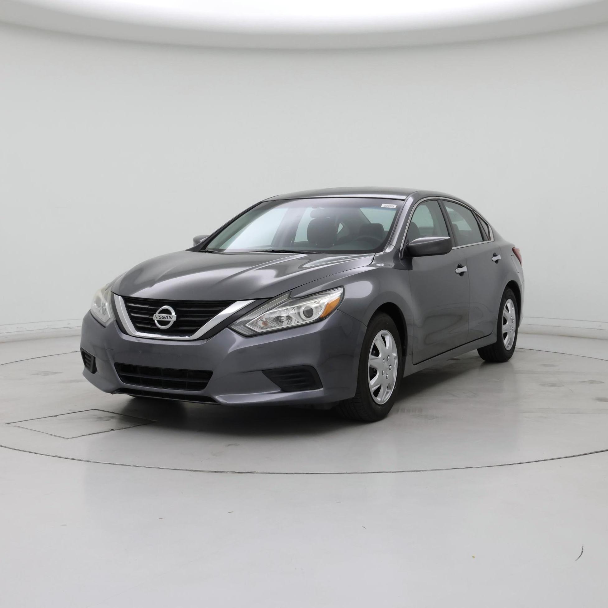 Thumbnail: 2018 Nissan Altima - 4