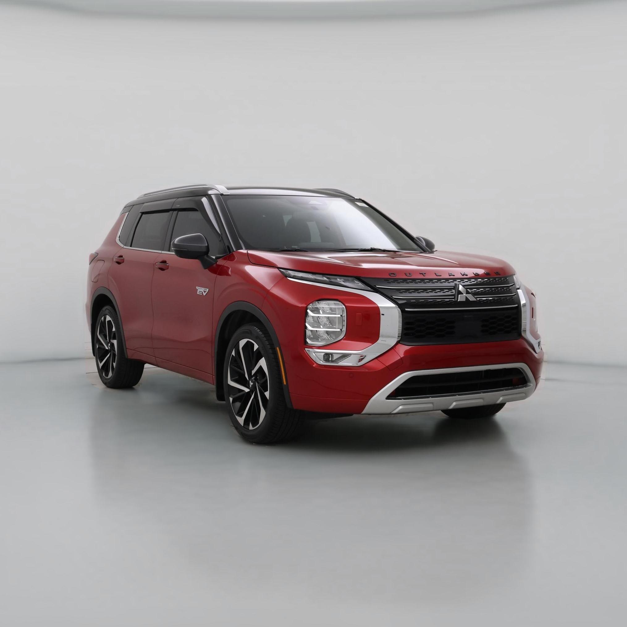Thumbnail: 2023 Mitsubishi Outlander - 1