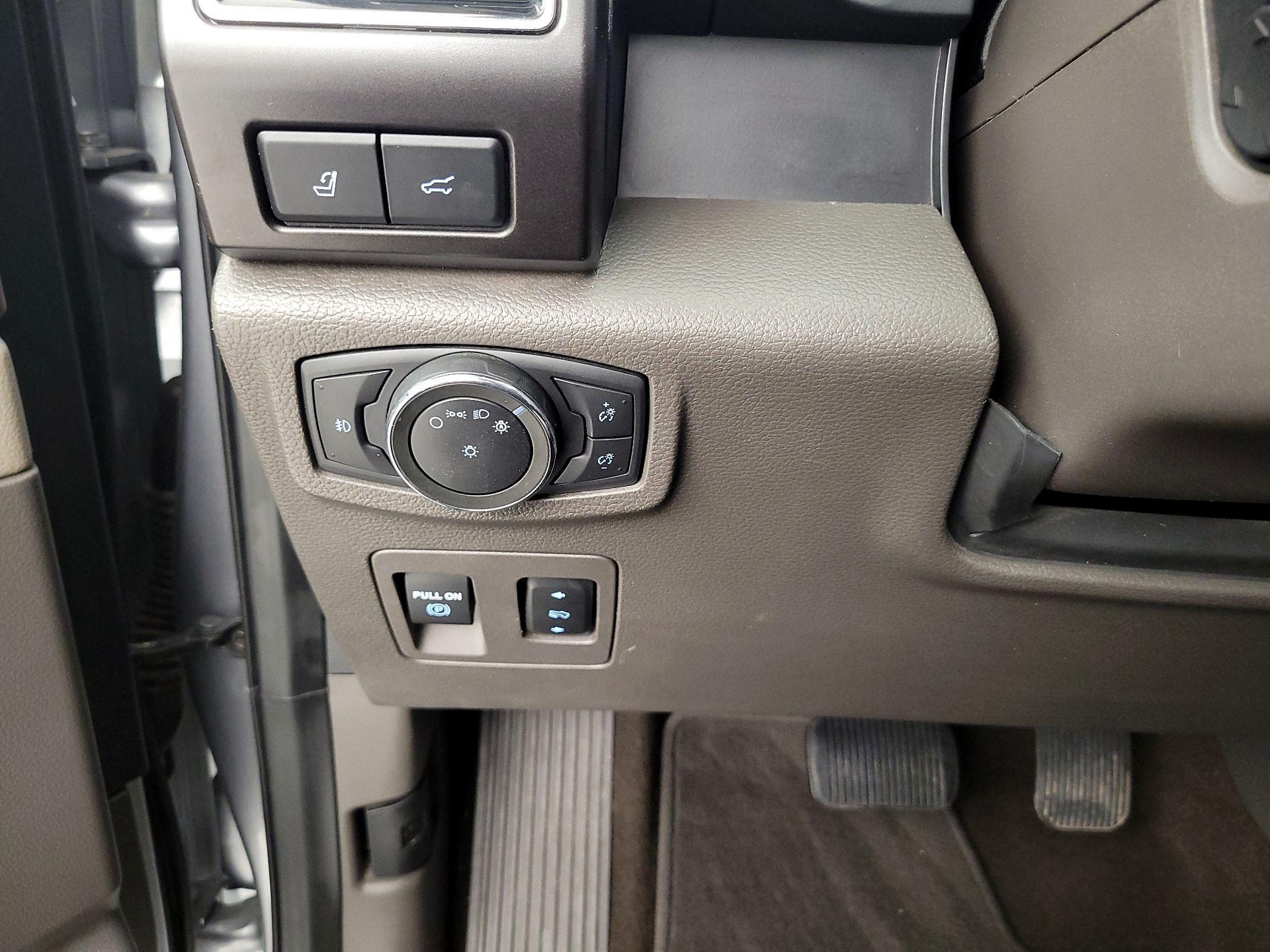 Thumbnail: 2021 Ford Expedition - 13