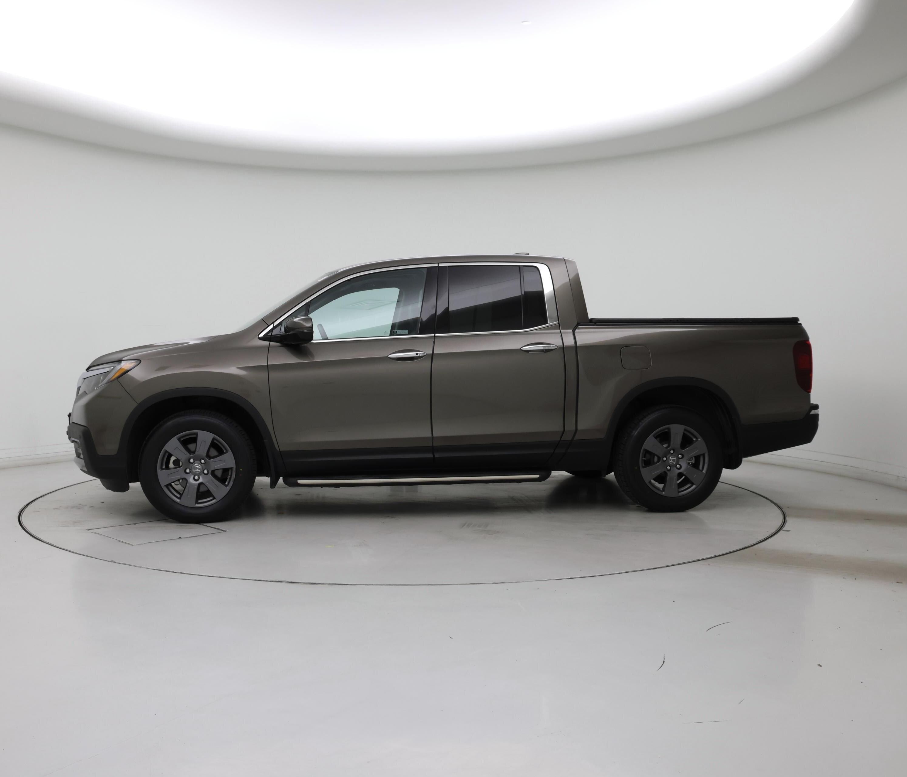 Thumbnail: 2020 Honda Ridgeline - 3