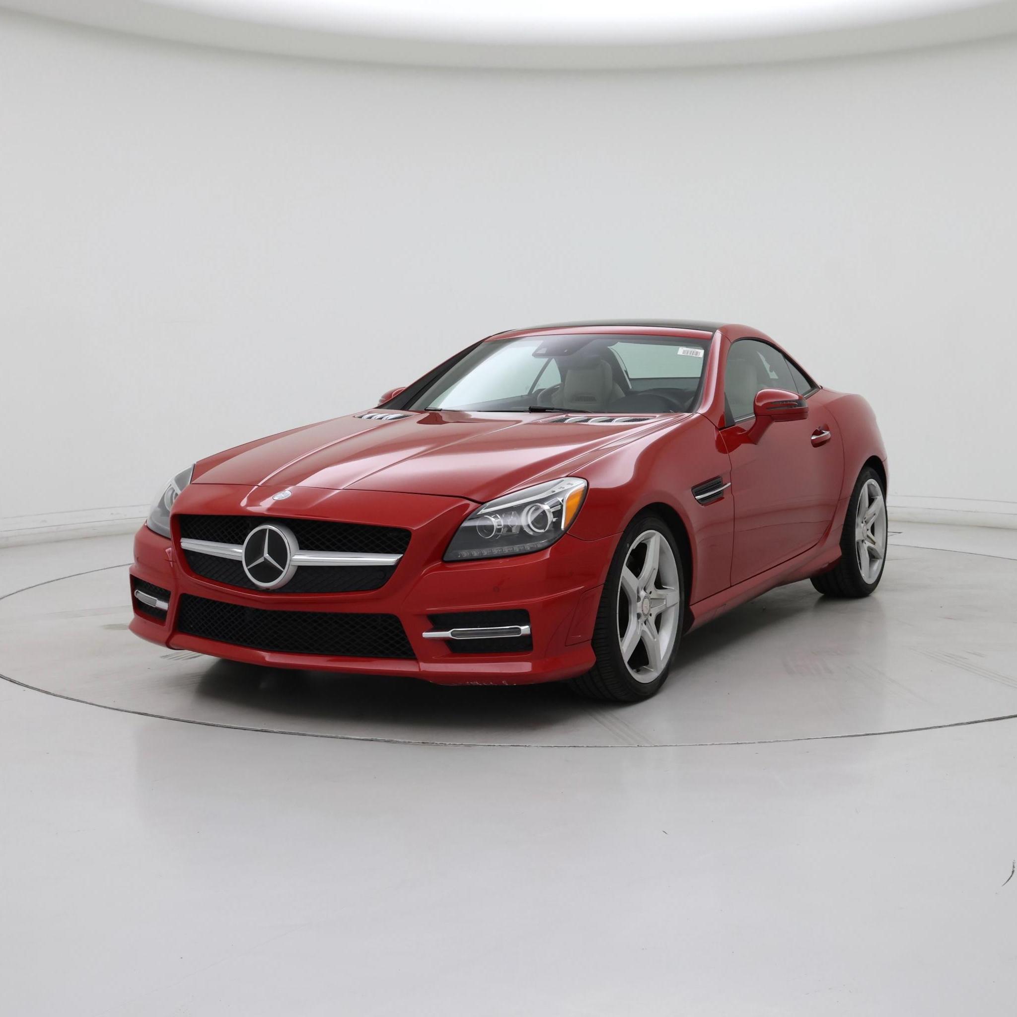 Thumbnail: 2016 Mercedes-Benz SLK - 4