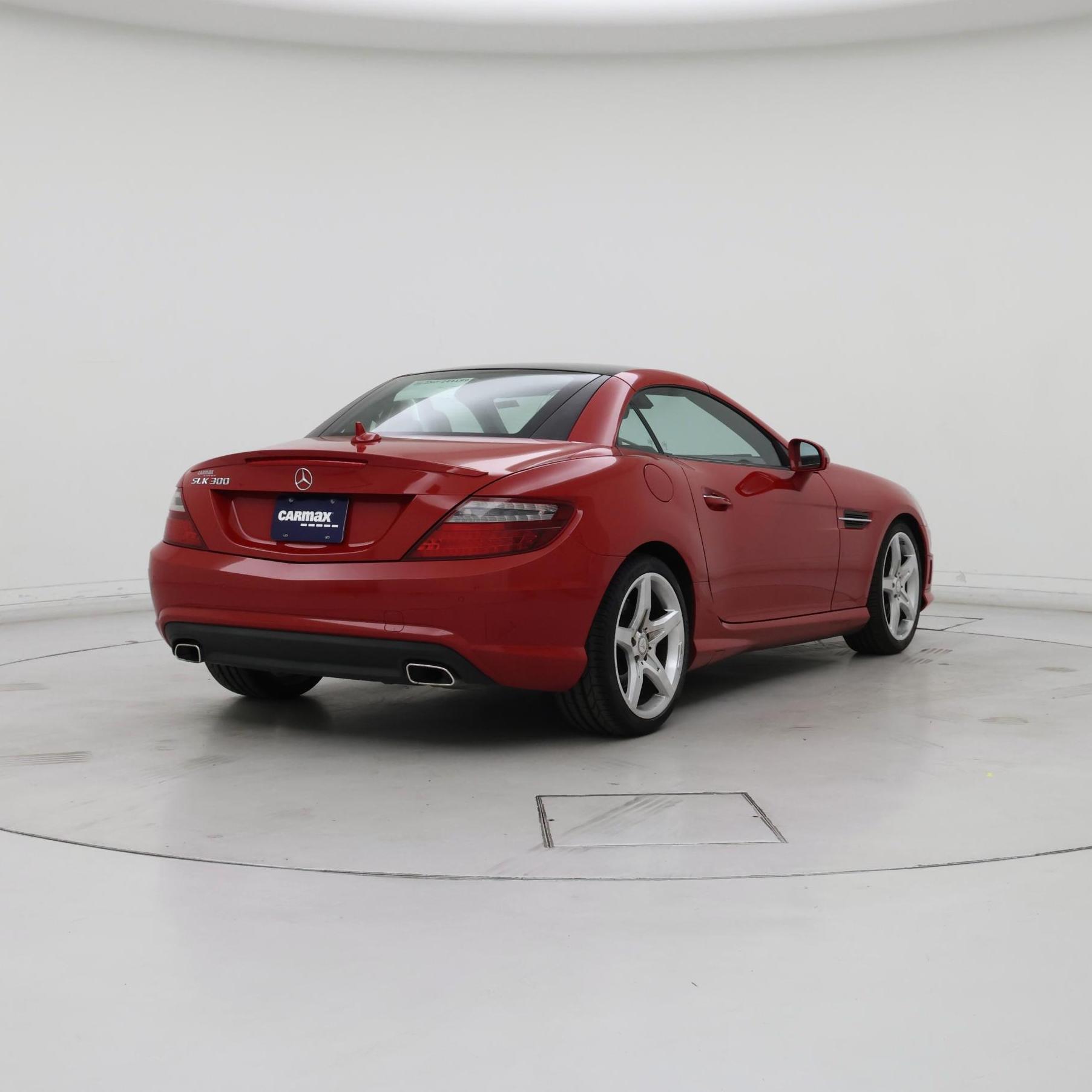 Thumbnail: 2016 Mercedes-Benz SLK - 8