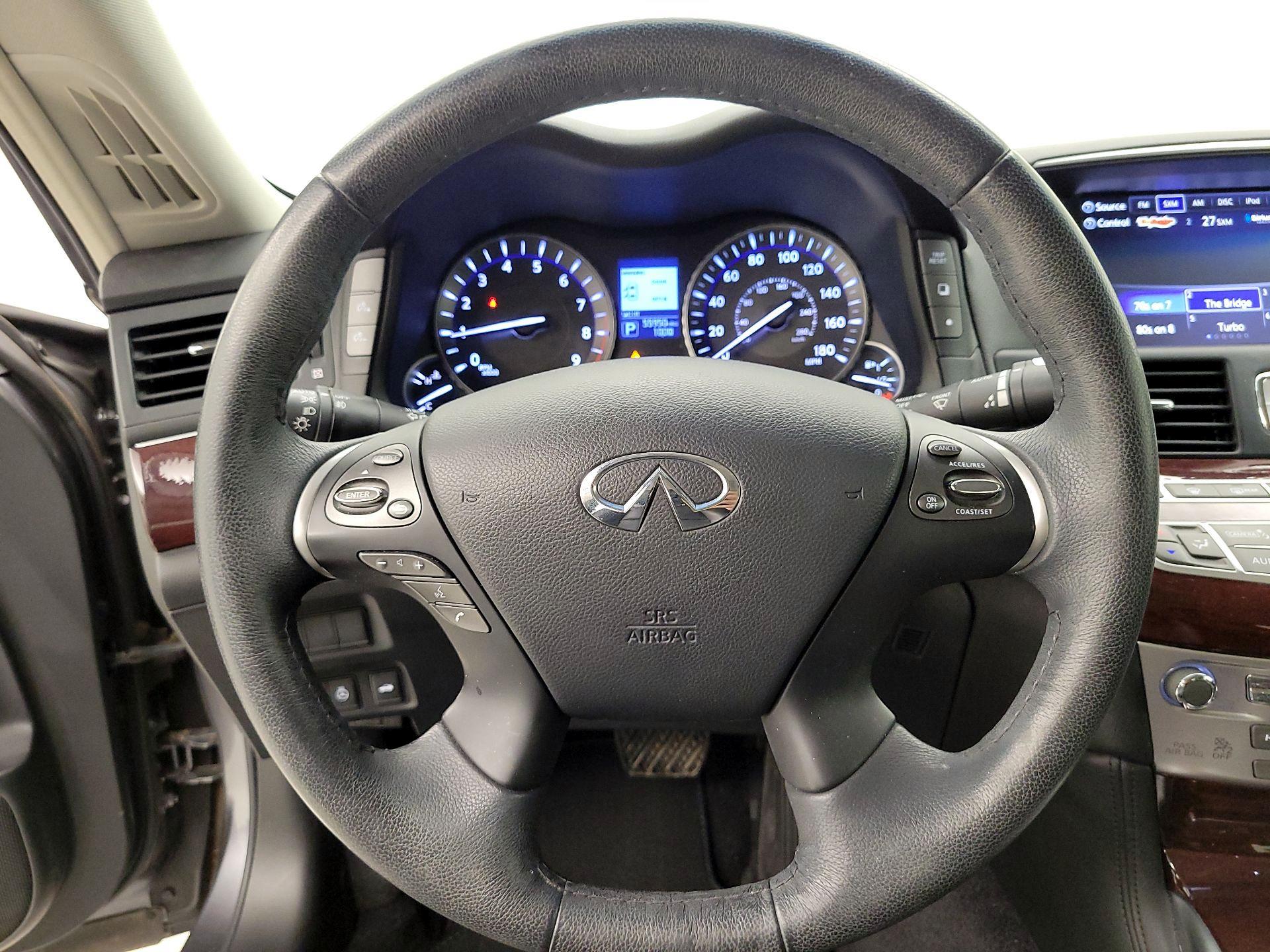 Thumbnail: 2018 INFINITI Q70 - 10