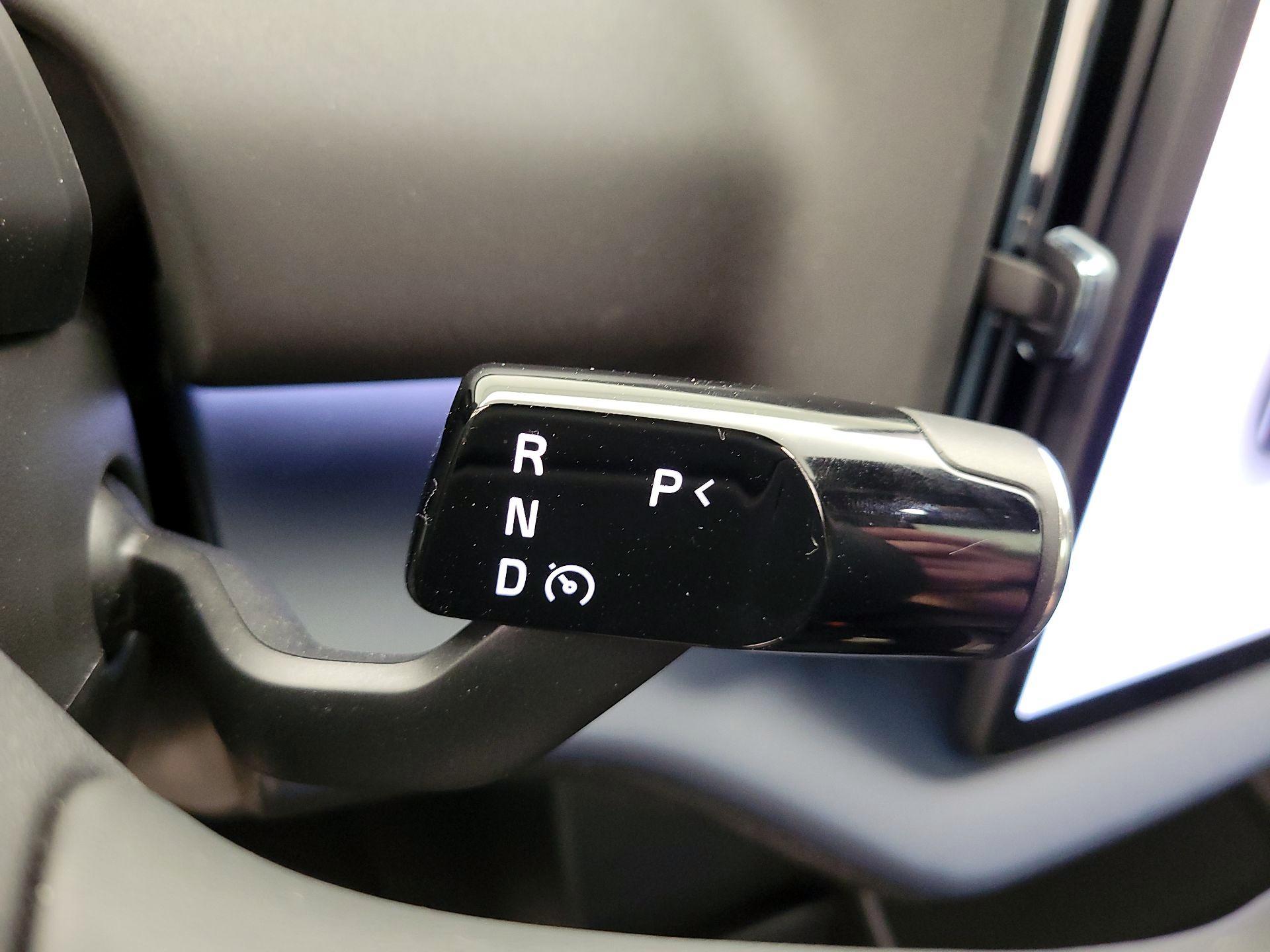 Thumbnail: 2025 Volvo EX30 - 15