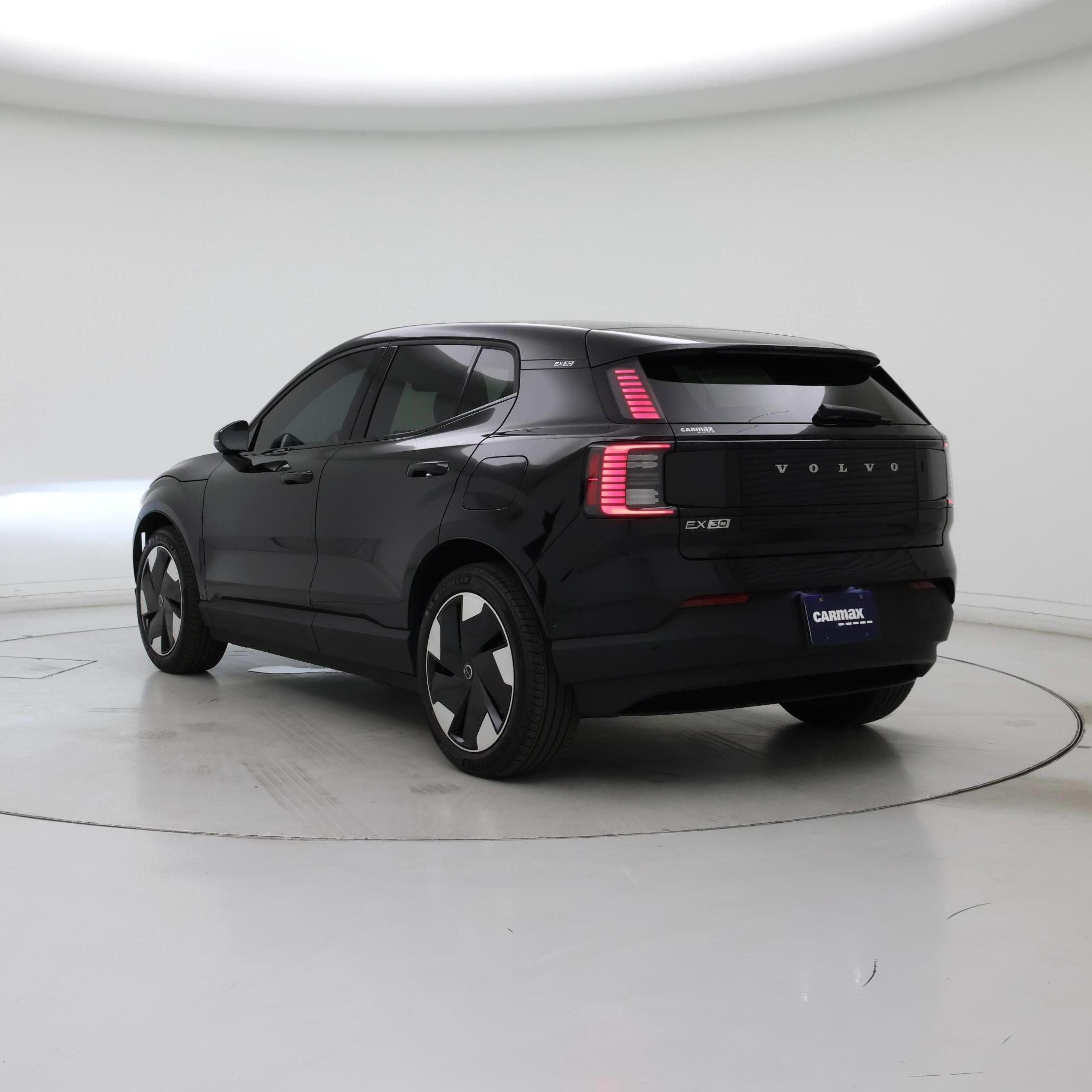 Thumbnail: 2025 Volvo EX30 - 2