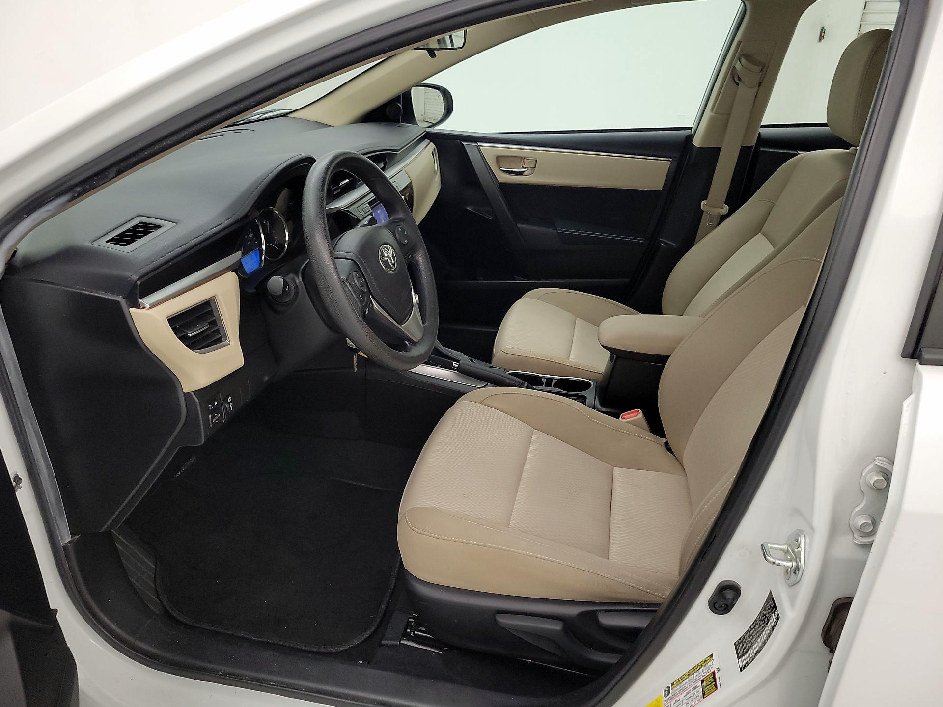 Thumbnail: 2015 Toyota Corolla - 11