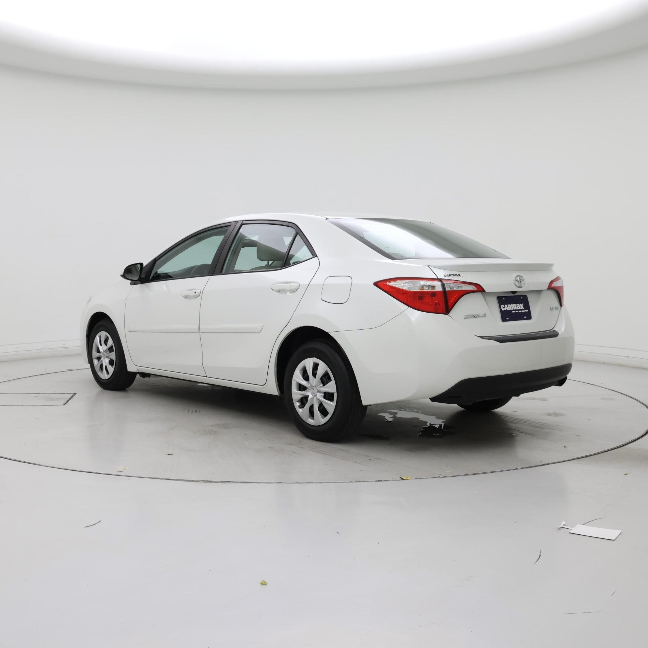 Thumbnail: 2015 Toyota Corolla - 2