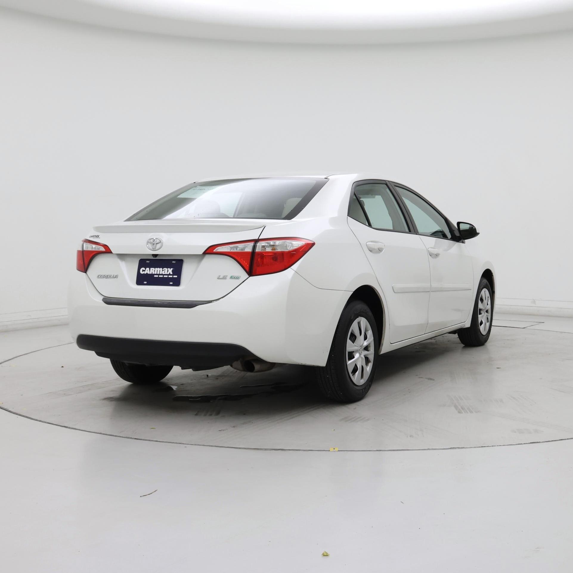 Thumbnail: 2015 Toyota Corolla - 8