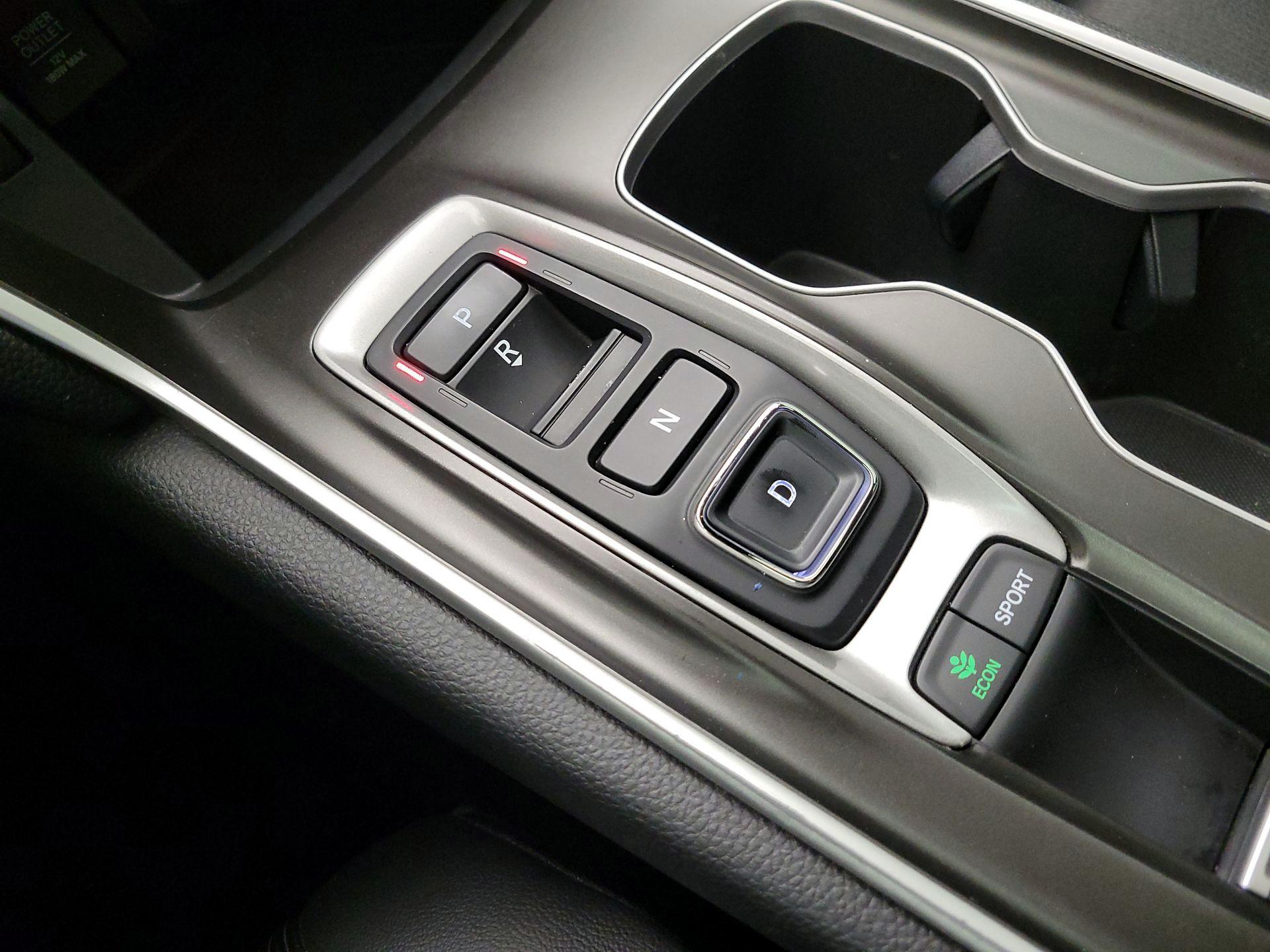 Thumbnail: 2019 Honda Accord - 17