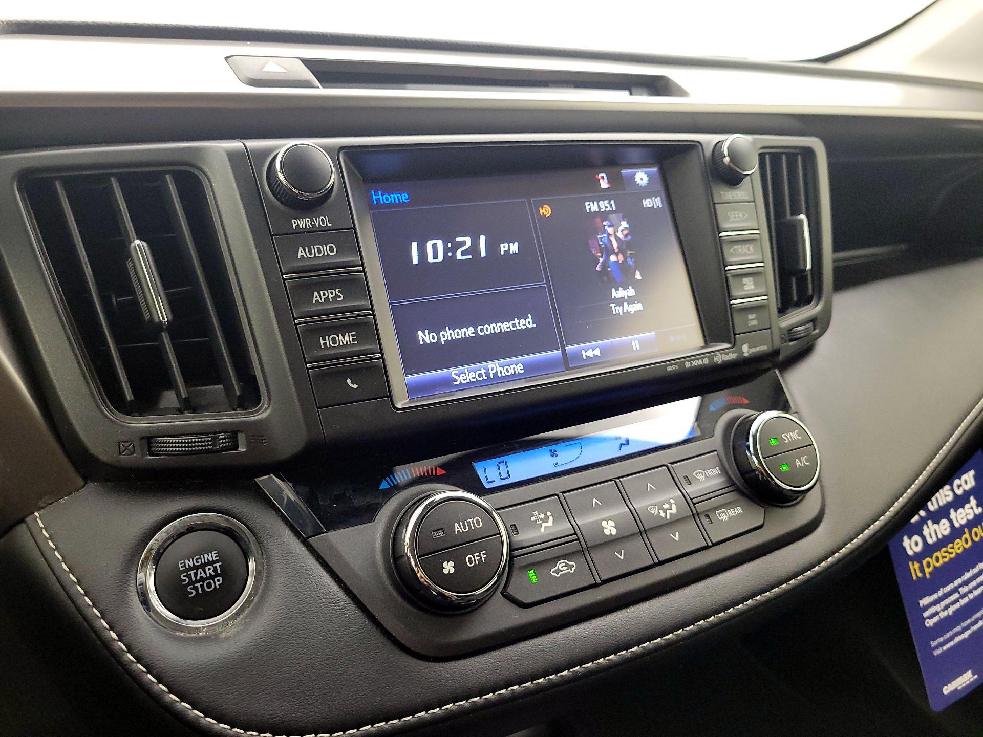 Thumbnail: 2016 Toyota RAV4 - 15