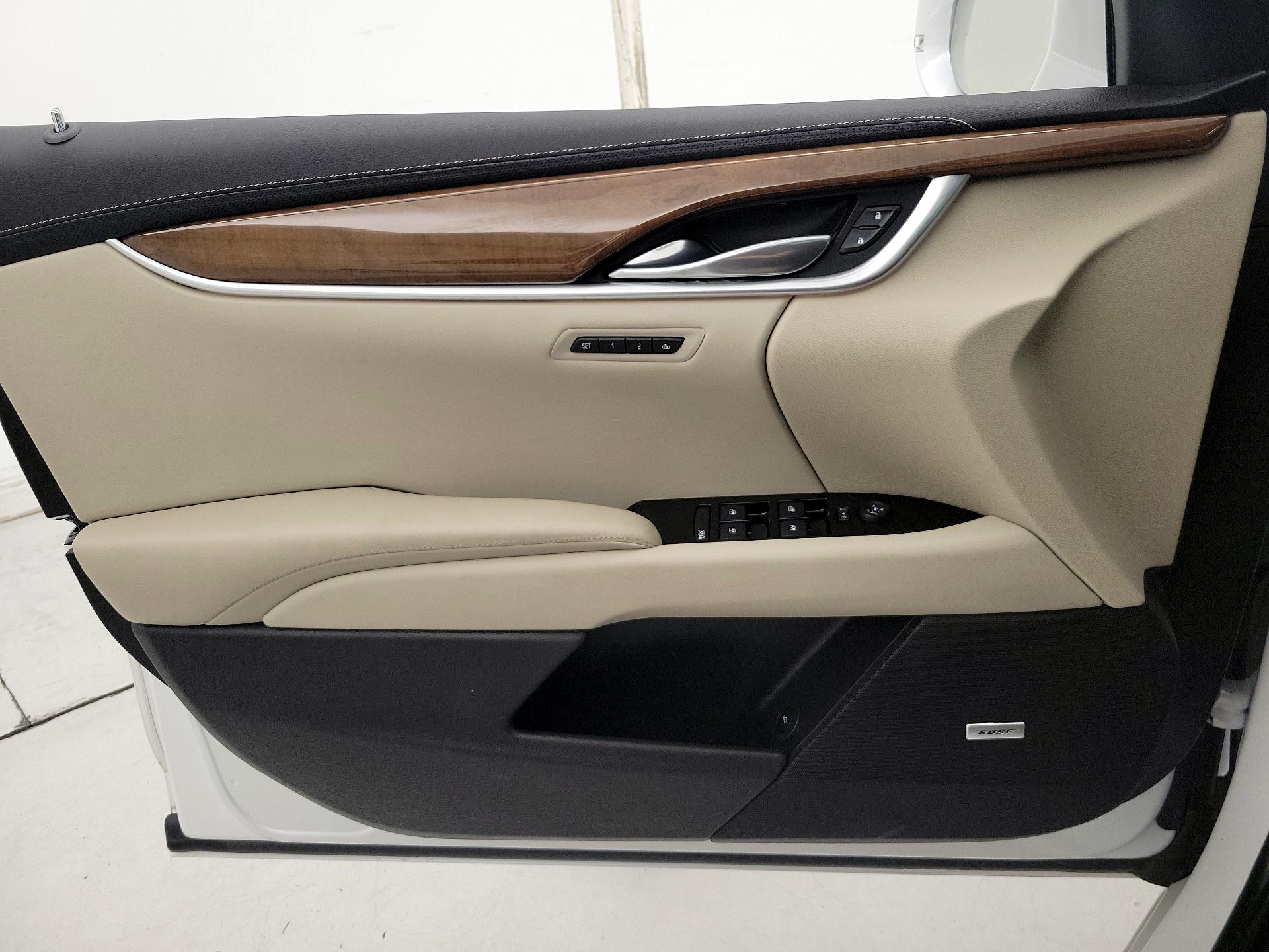 Thumbnail: 2019 Cadillac XTS - 12