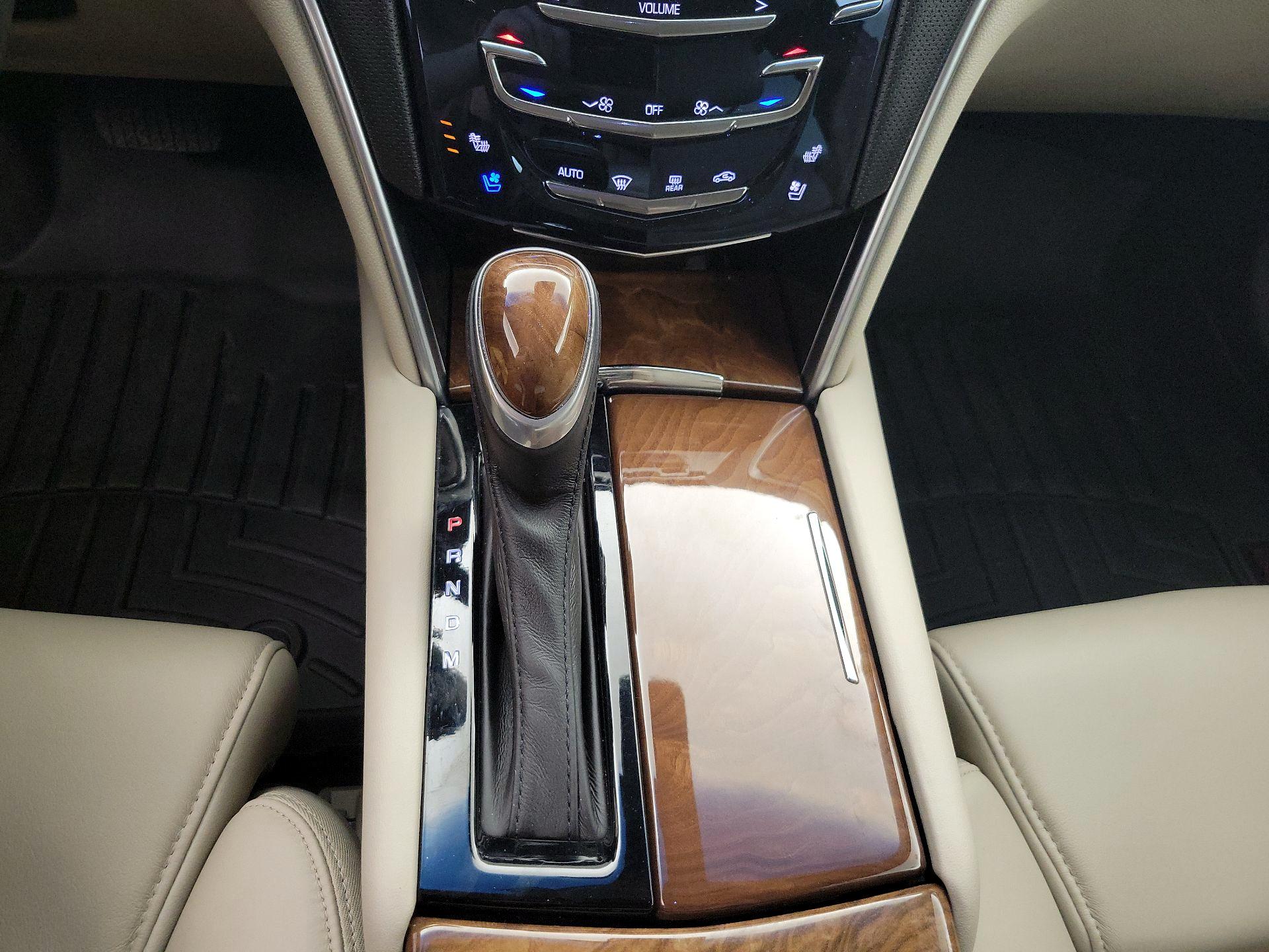 Thumbnail: 2019 Cadillac XTS - 18