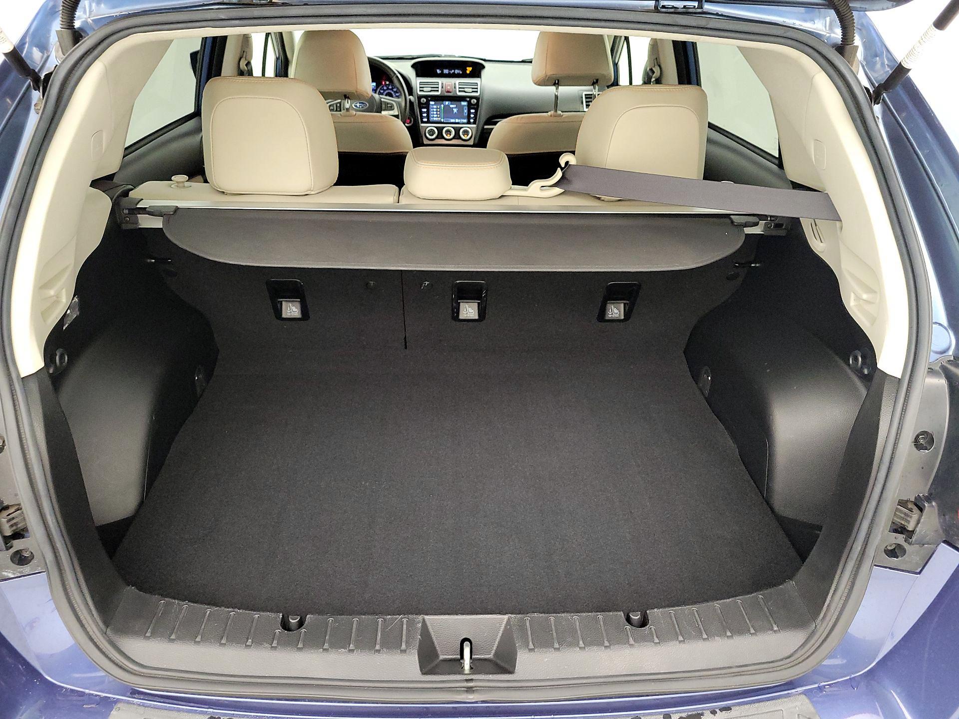 Thumbnail: 2016 Subaru XV Crosstrek - 16