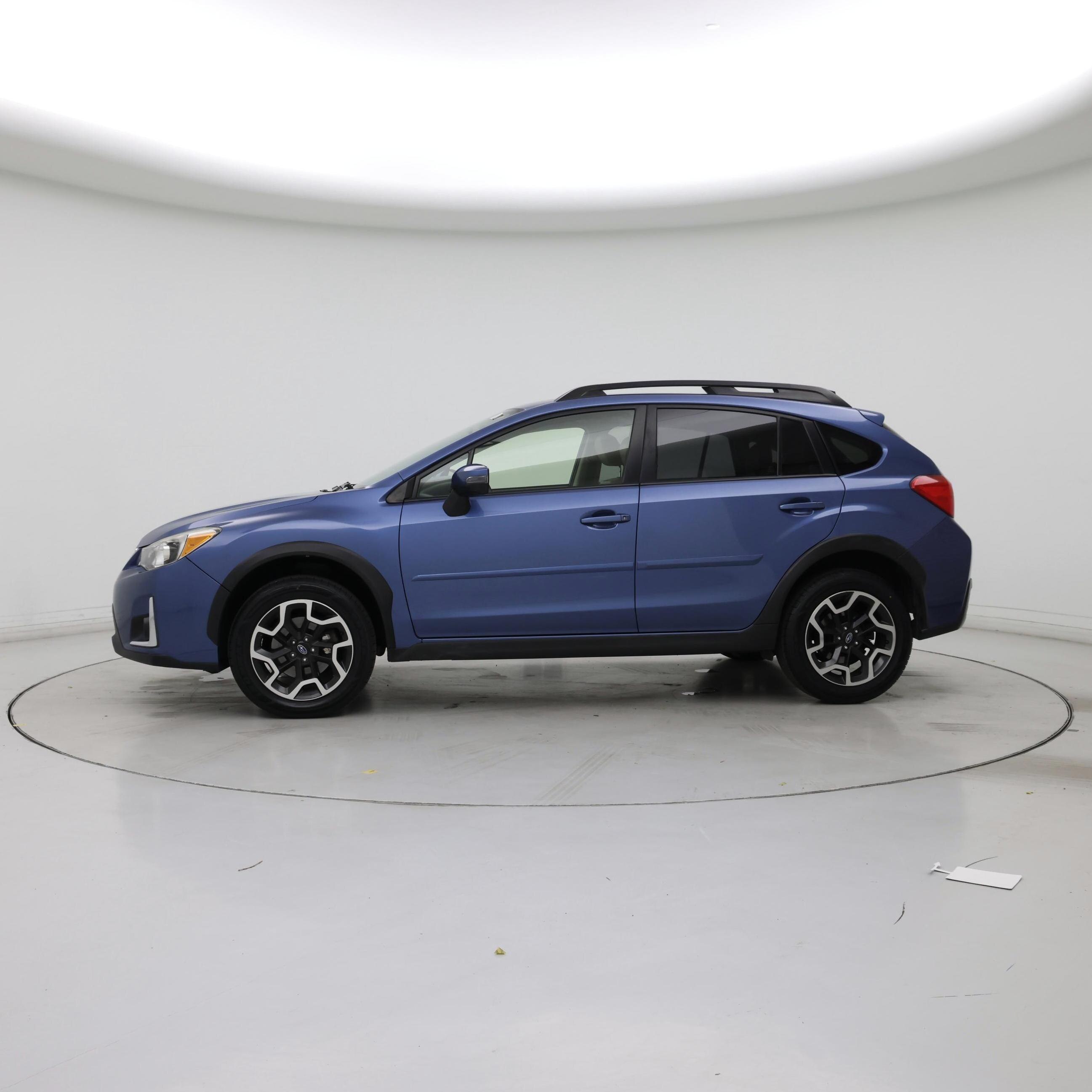 Thumbnail: 2016 Subaru XV Crosstrek - 3