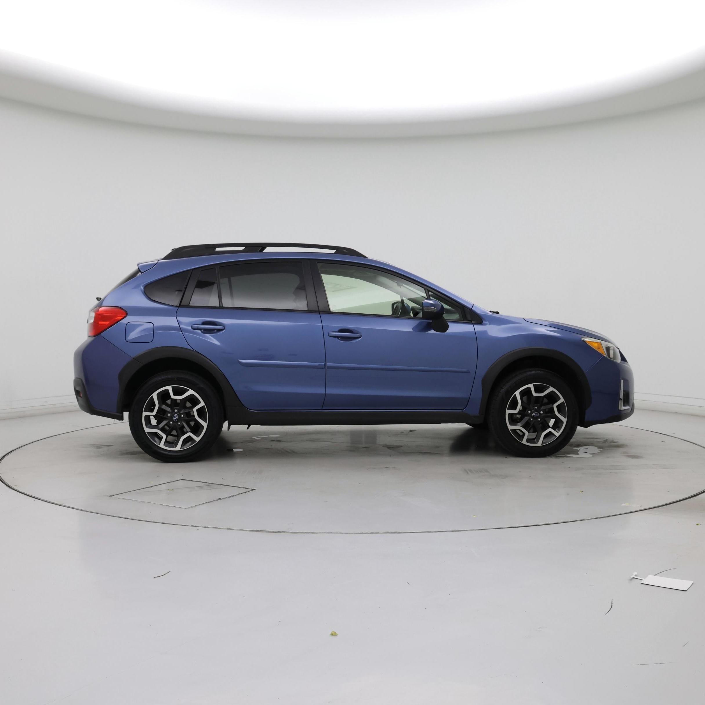 Thumbnail: 2016 Subaru XV Crosstrek - 7