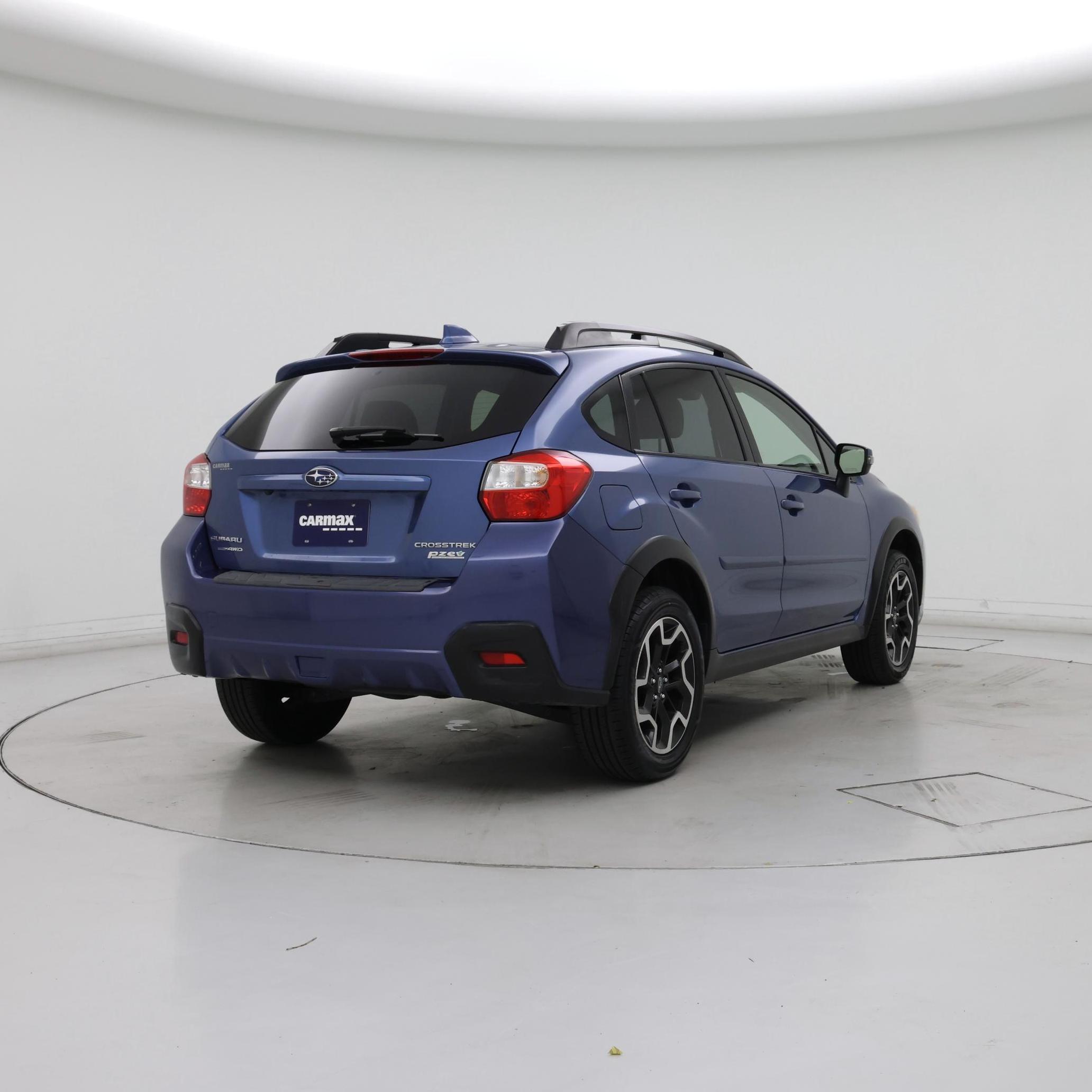 Thumbnail: 2016 Subaru XV Crosstrek - 8