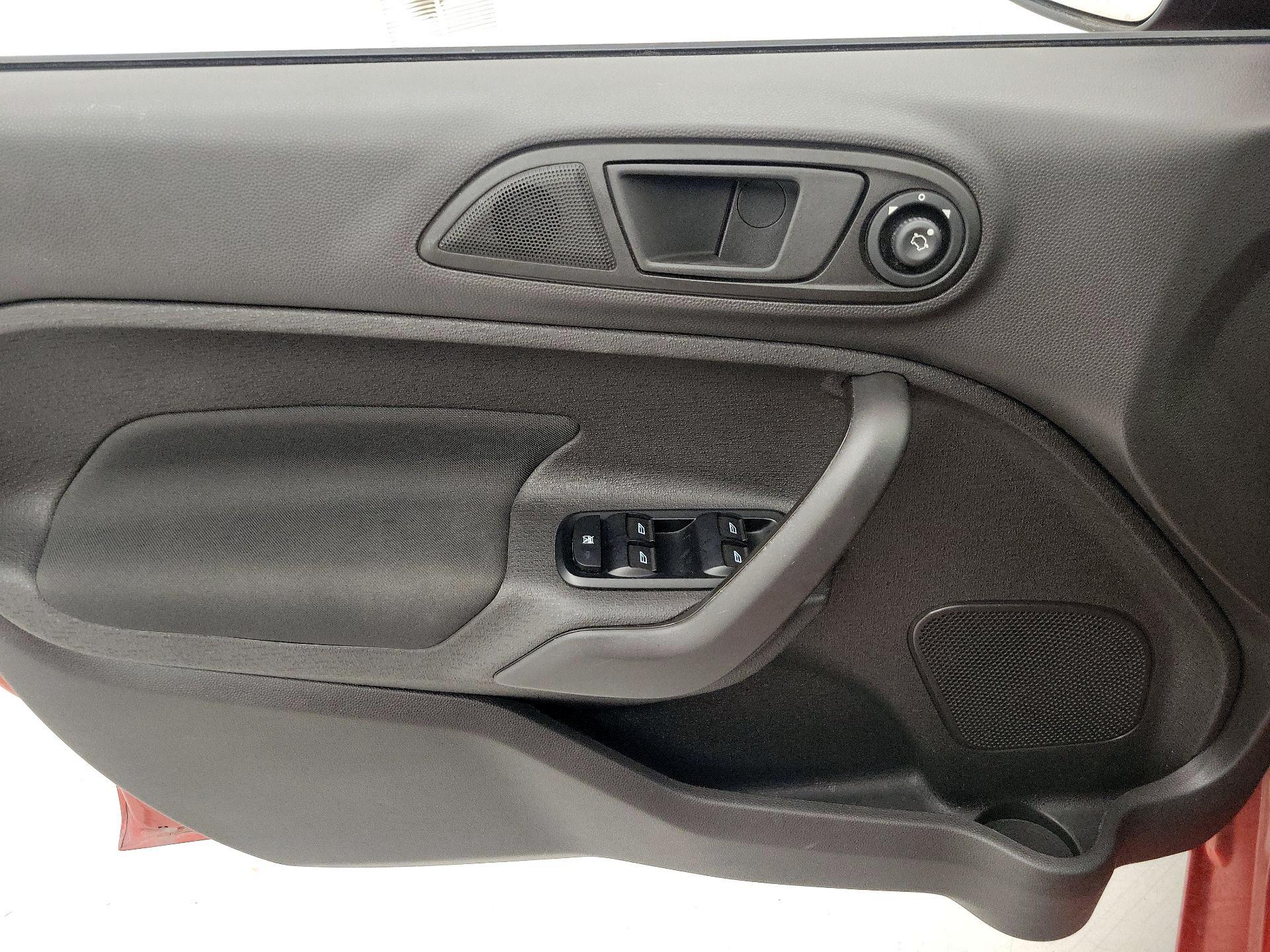Thumbnail: 2019 Ford Fiesta - 12