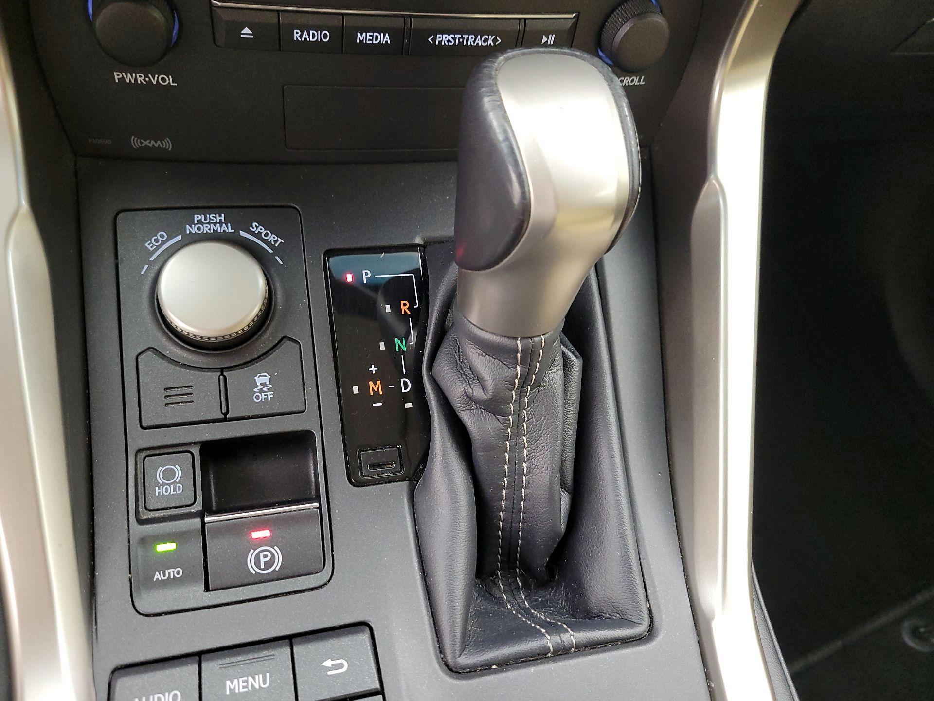 Thumbnail: 2015 Lexus NX - 15