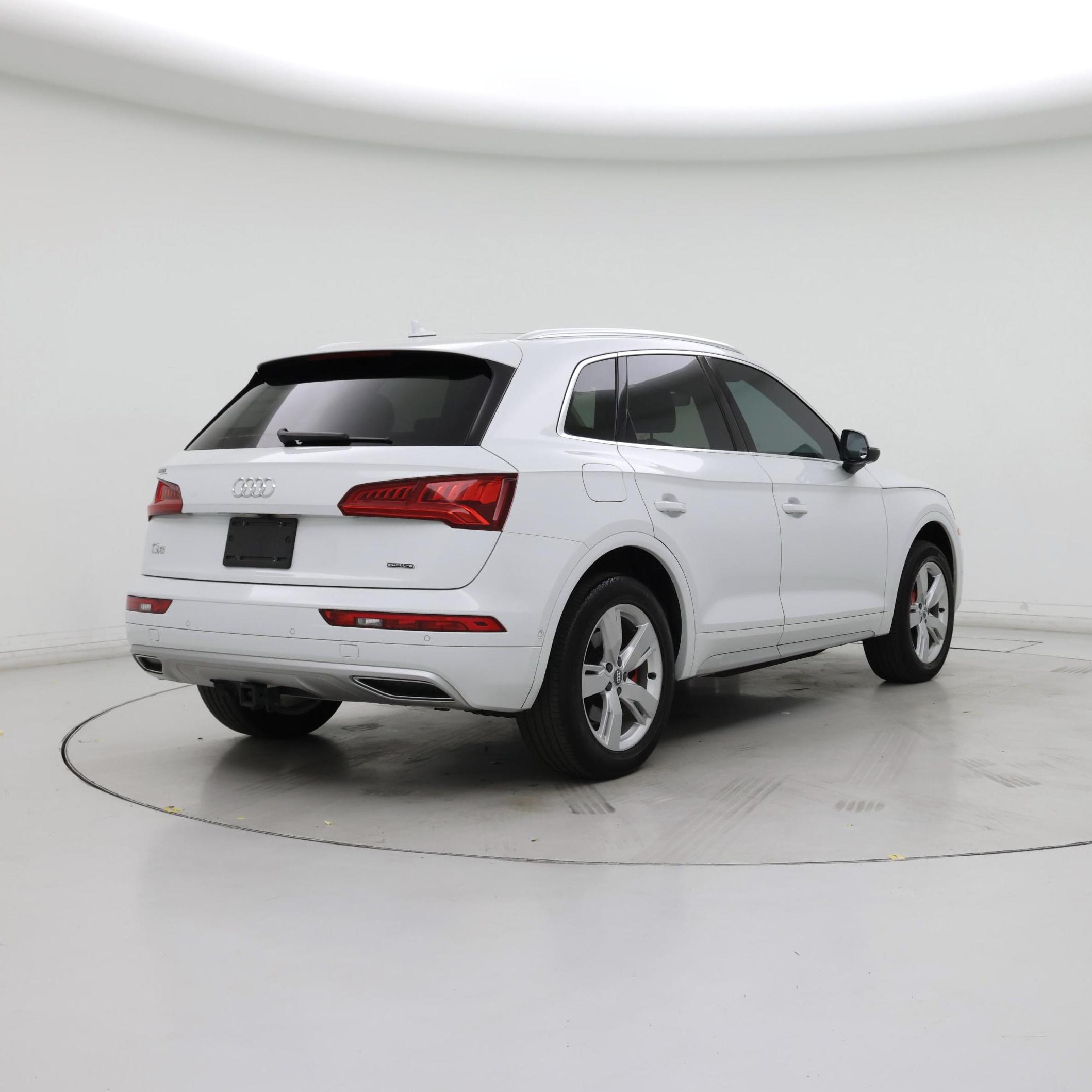 Thumbnail: 2019 Audi Q5 - 8